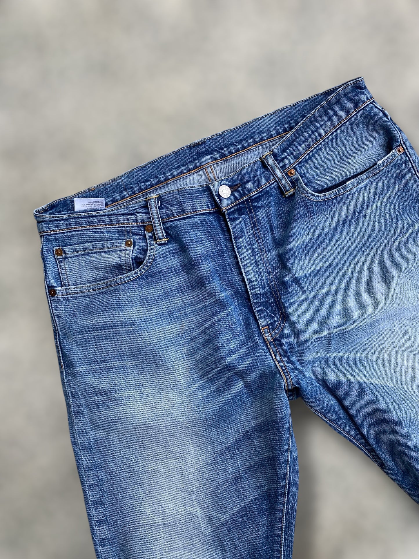 Levi’s 512 light washed jeans