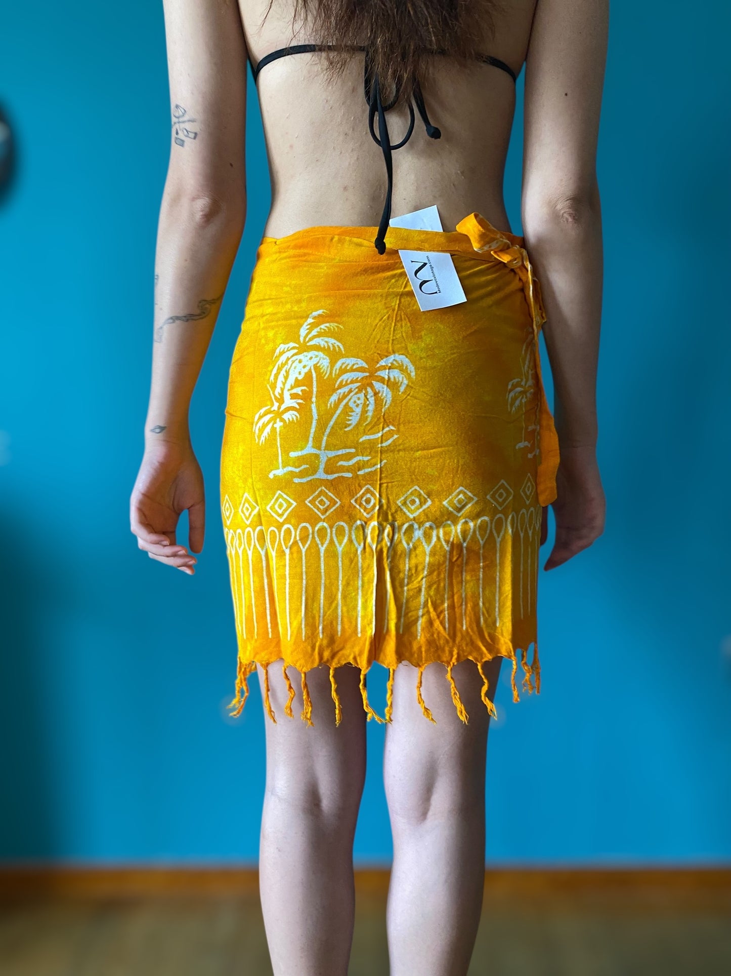 Vintage yellow pareo