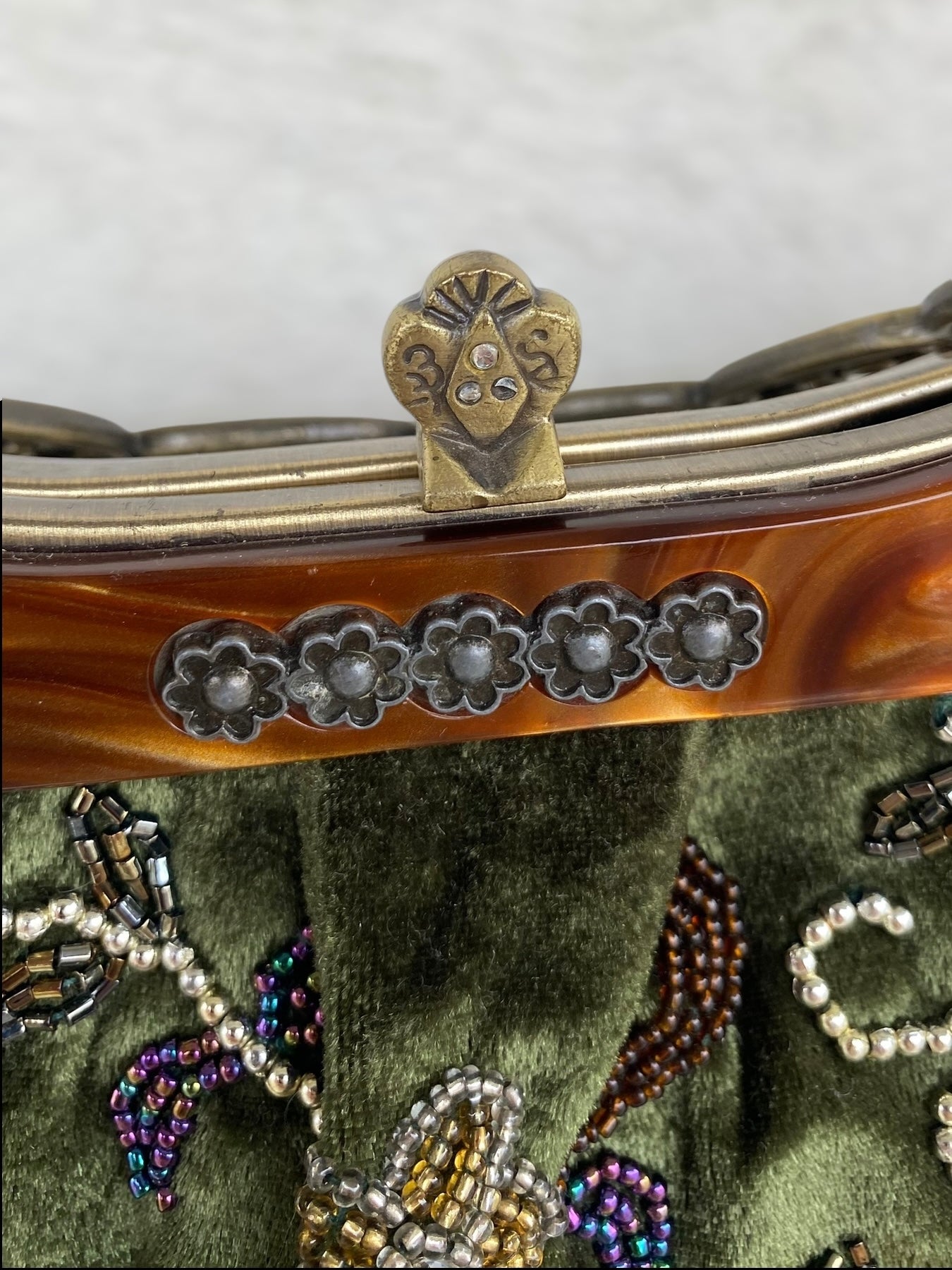 80s unique clutch