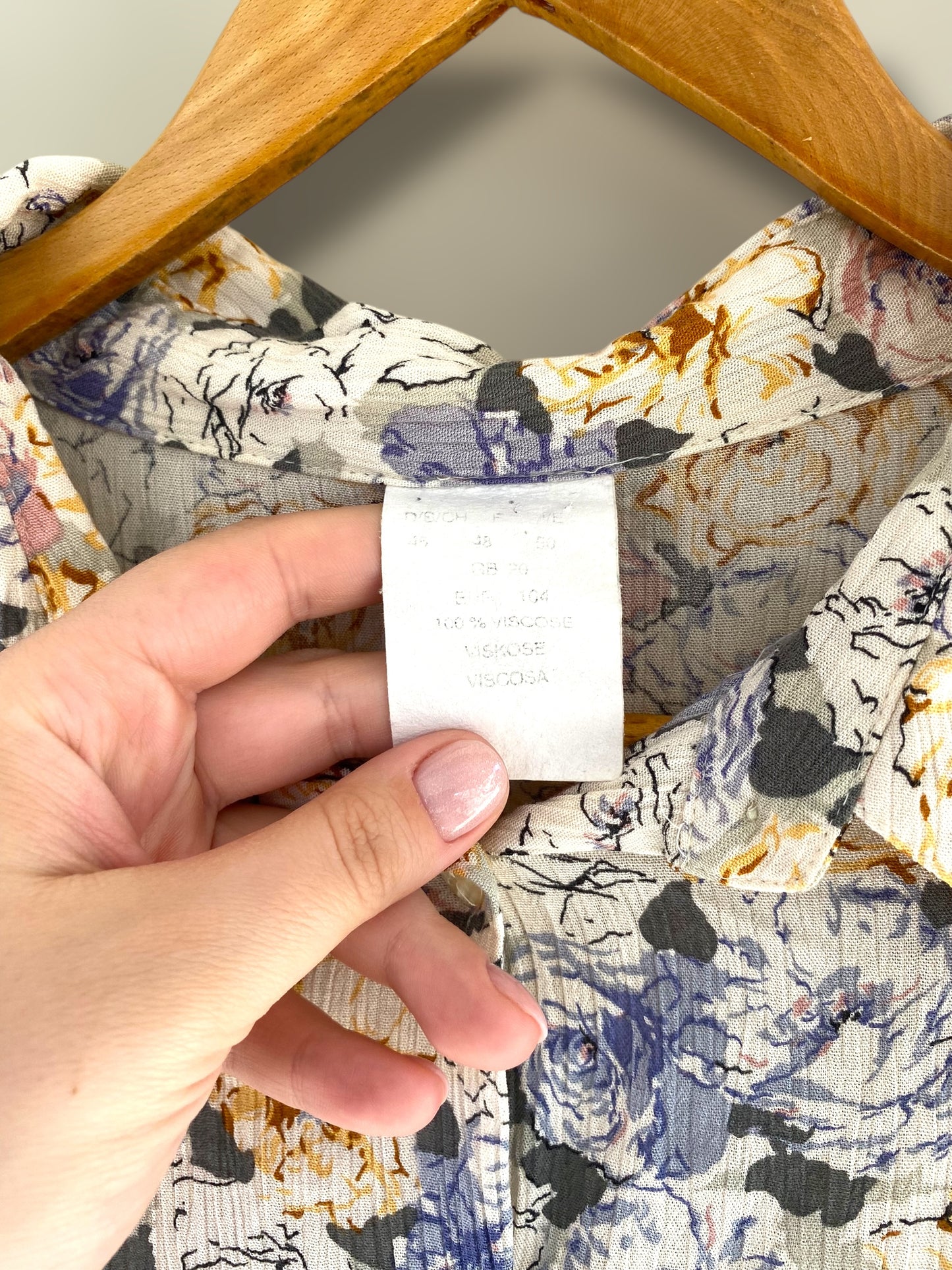 Earthy floral vintage shirt