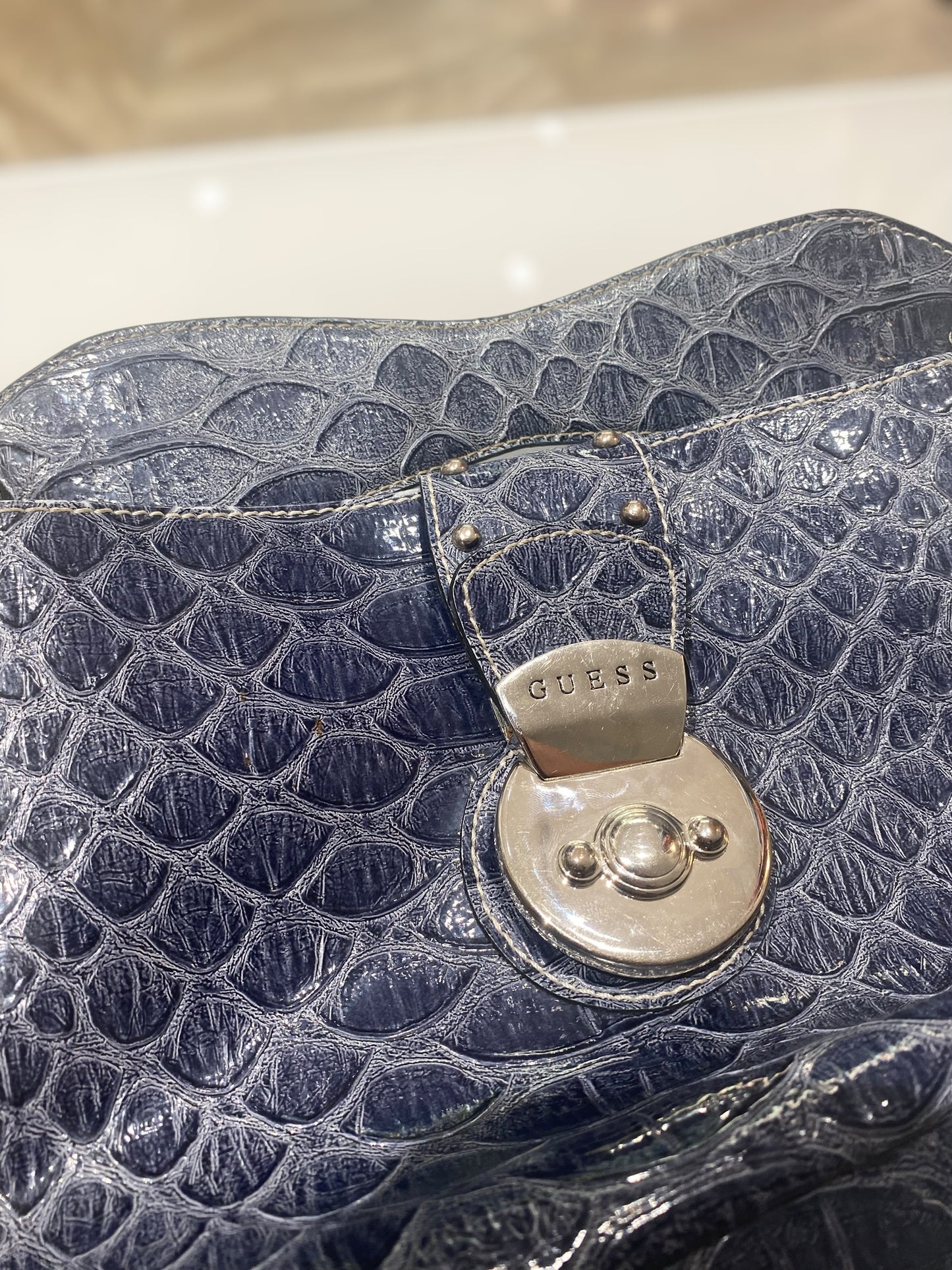 Vintage Guess handbag