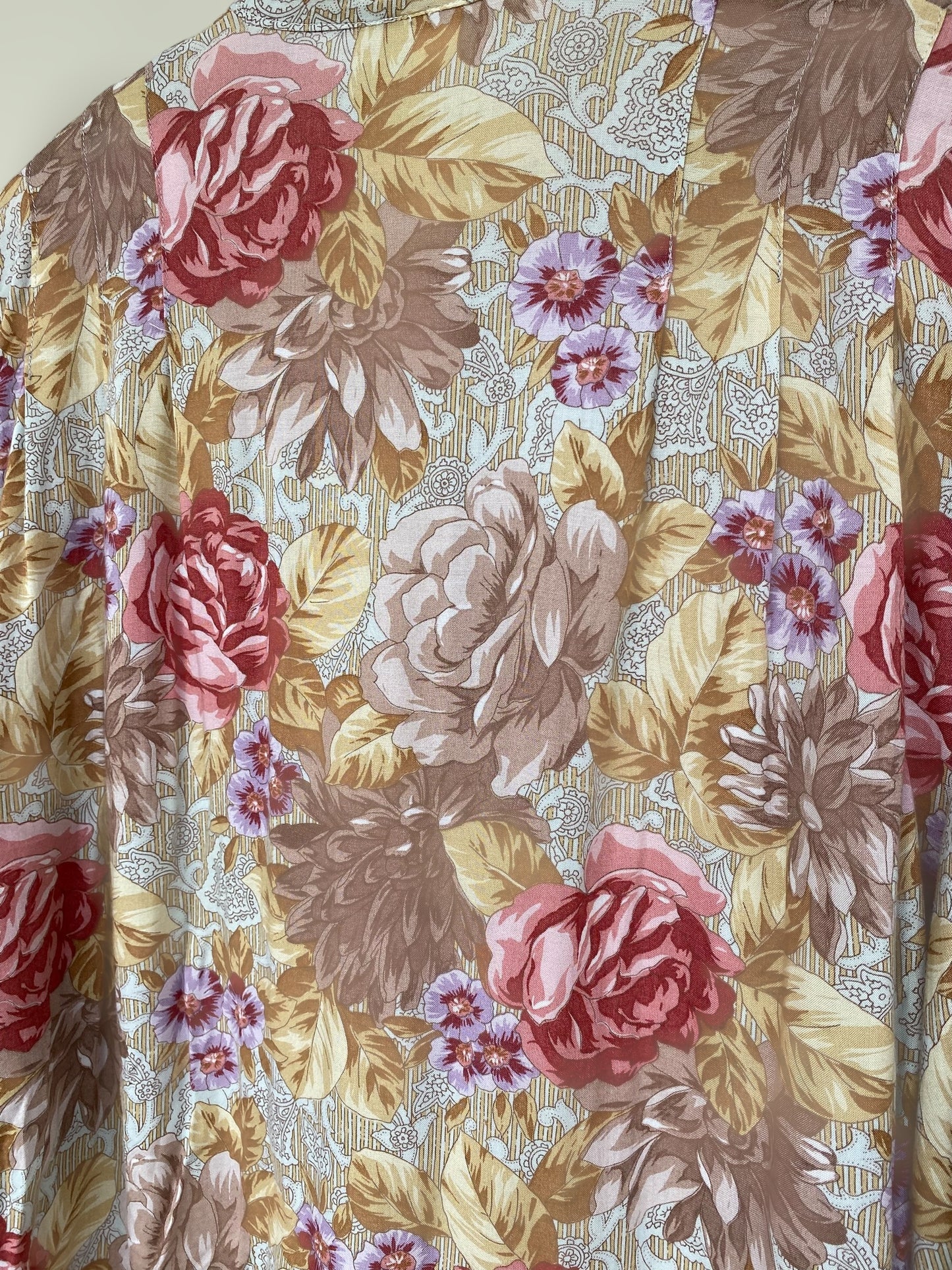 “Royal roses” vintage shirt