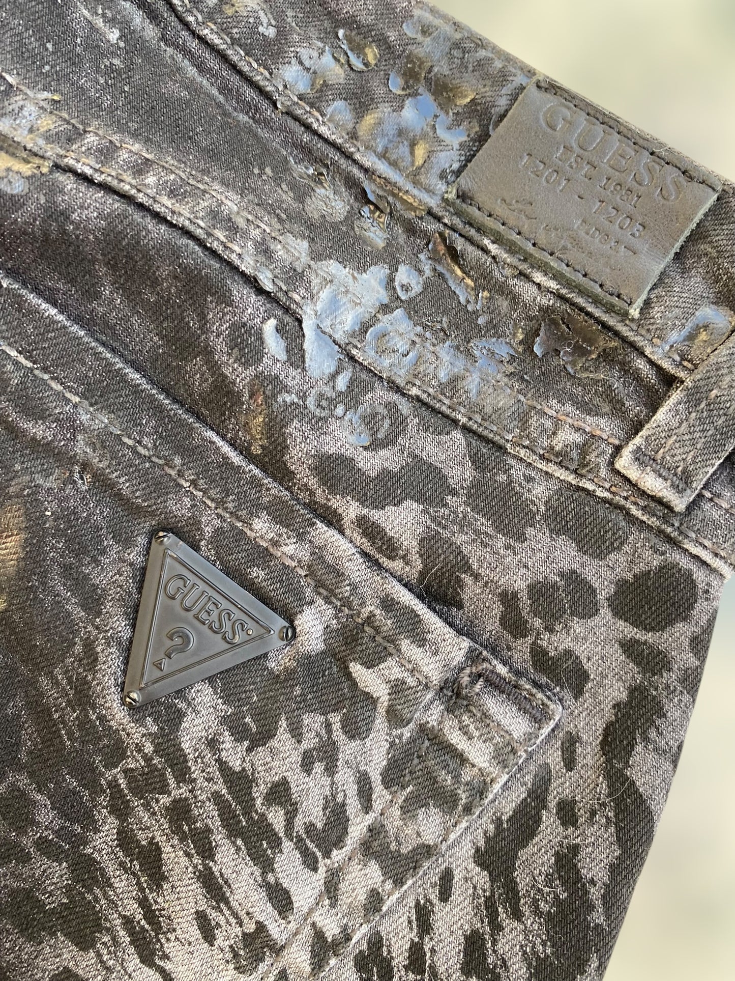 Guess animal print slim jeans
