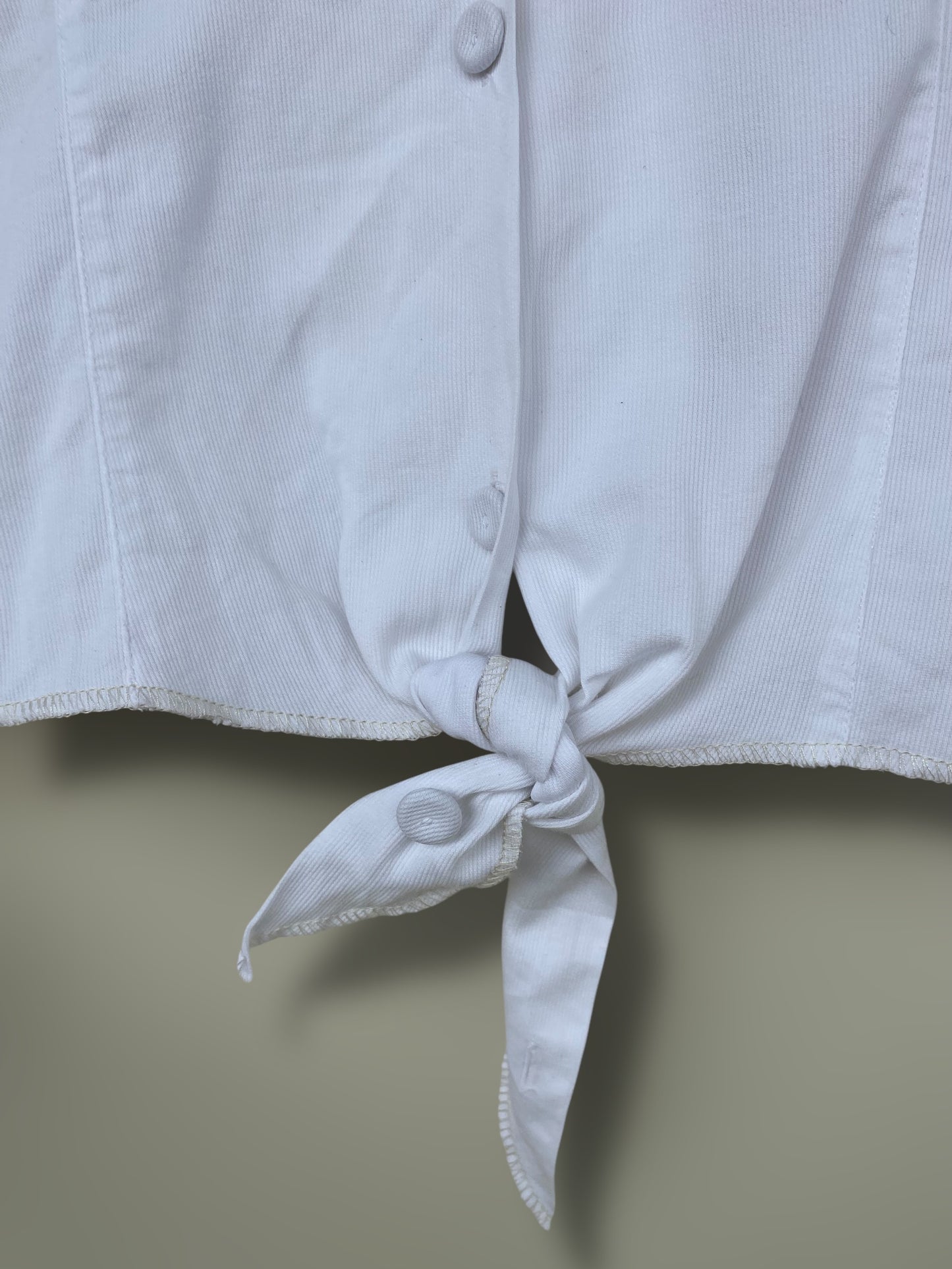 White cropped vintage shirt