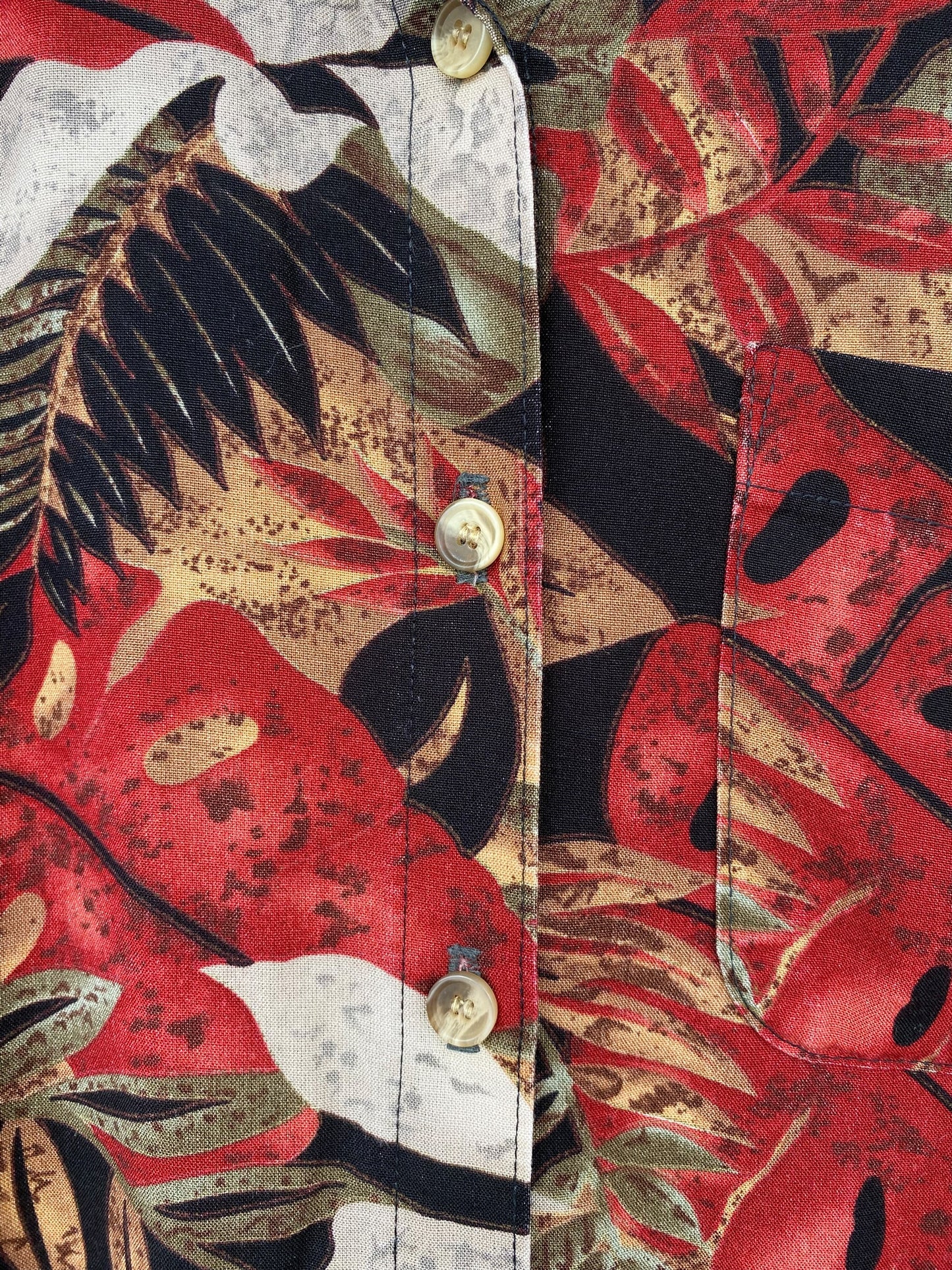 “Jungle leaves” vintage shirt