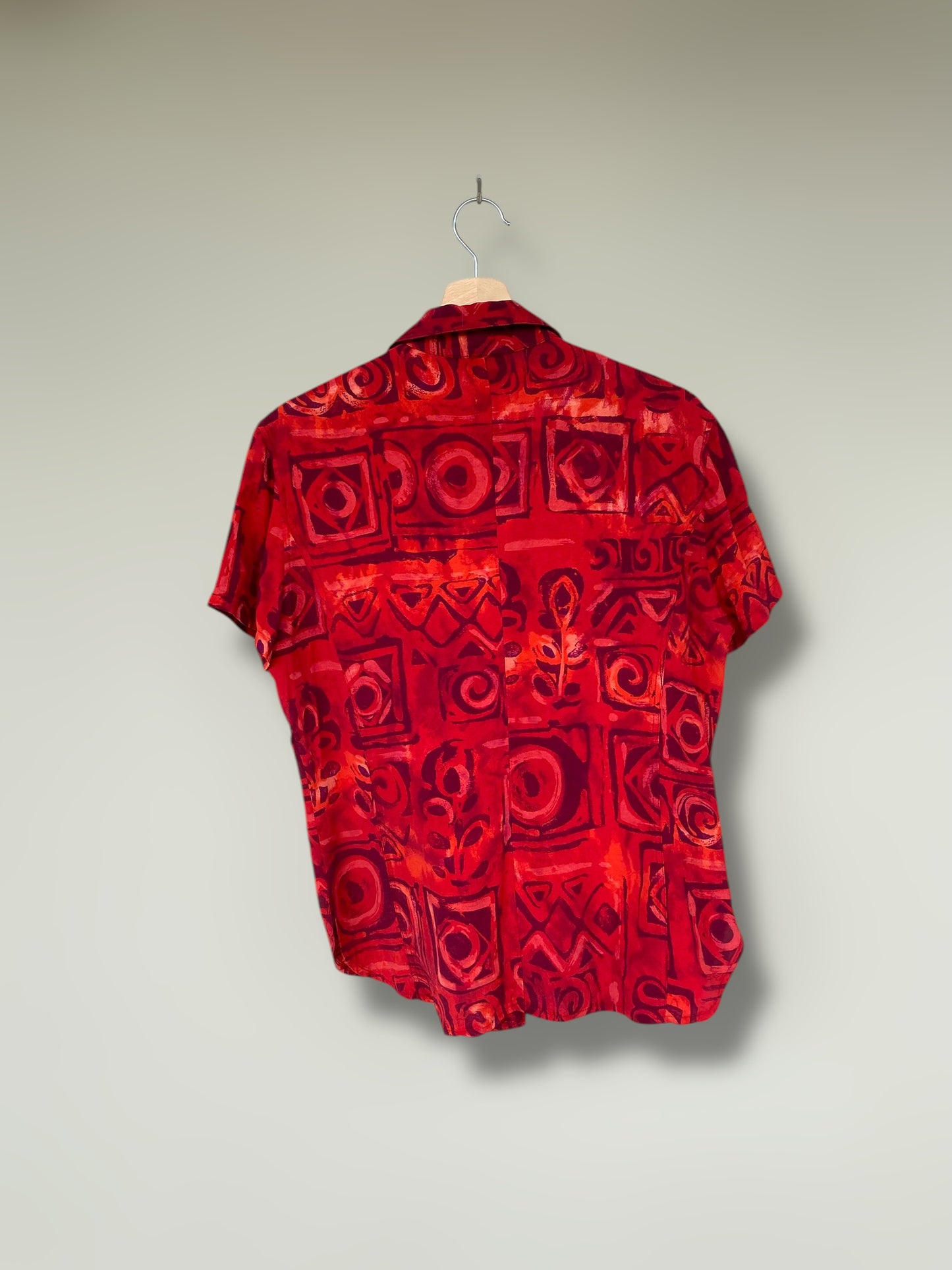 “Red passion” vintage shirt