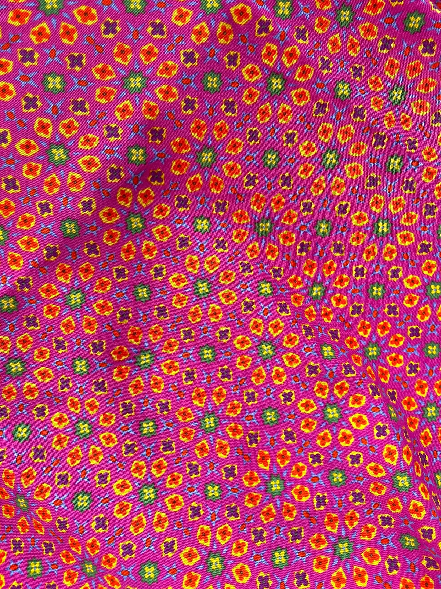 “Happy patterns” vintage shirt