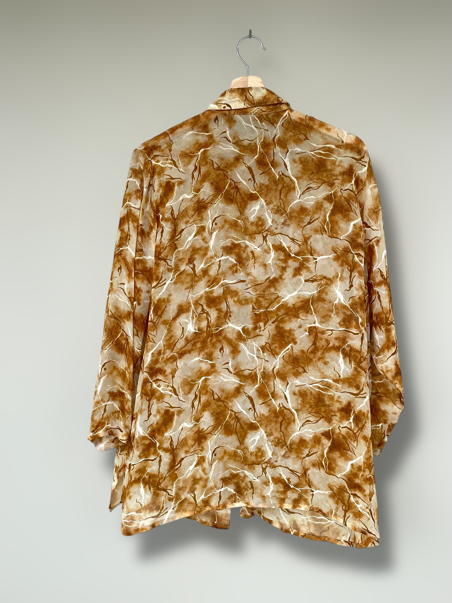 Earthy vintage one-button shirt cardigan