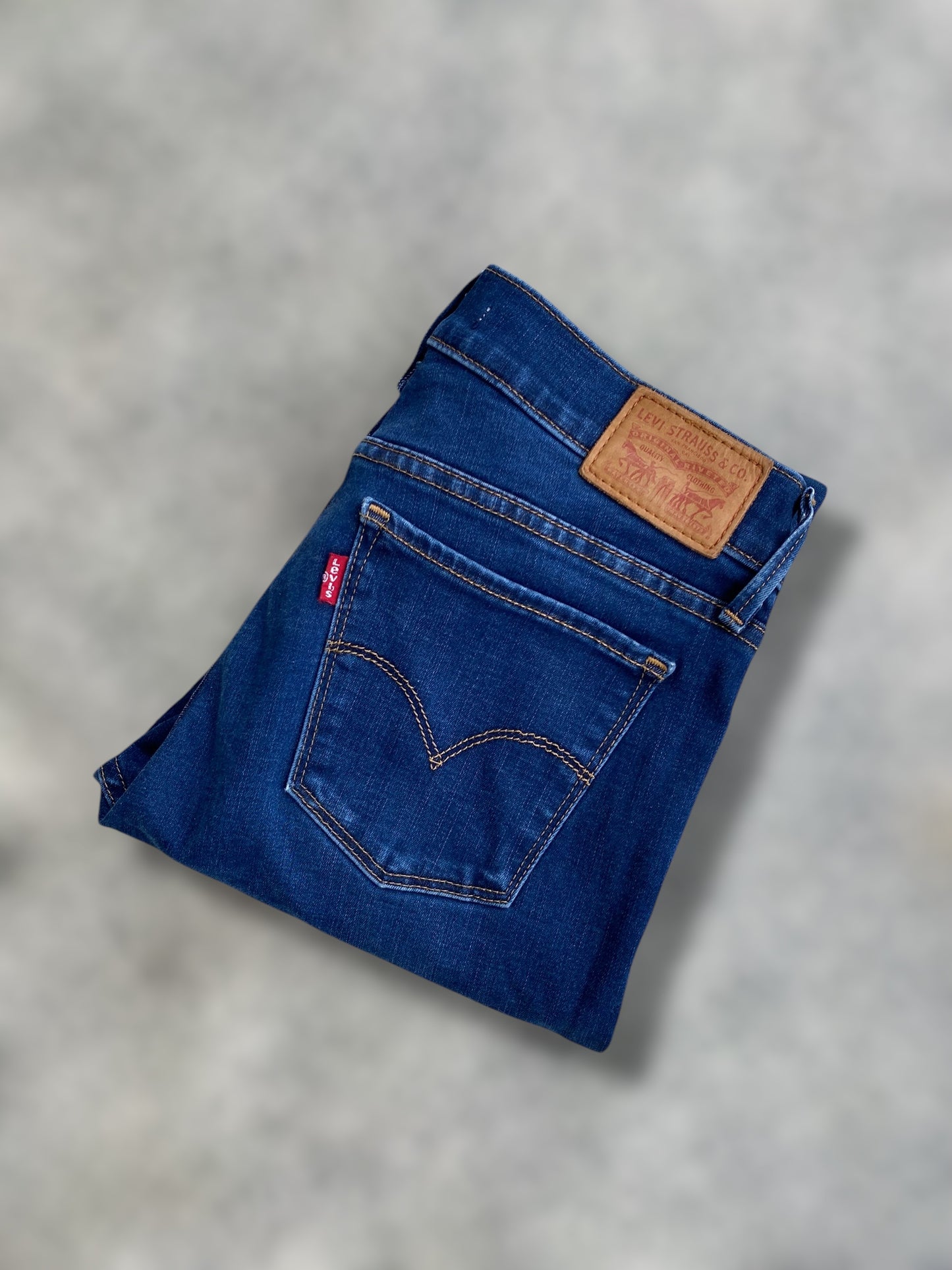 Levi’s 710 super skinny W28L30