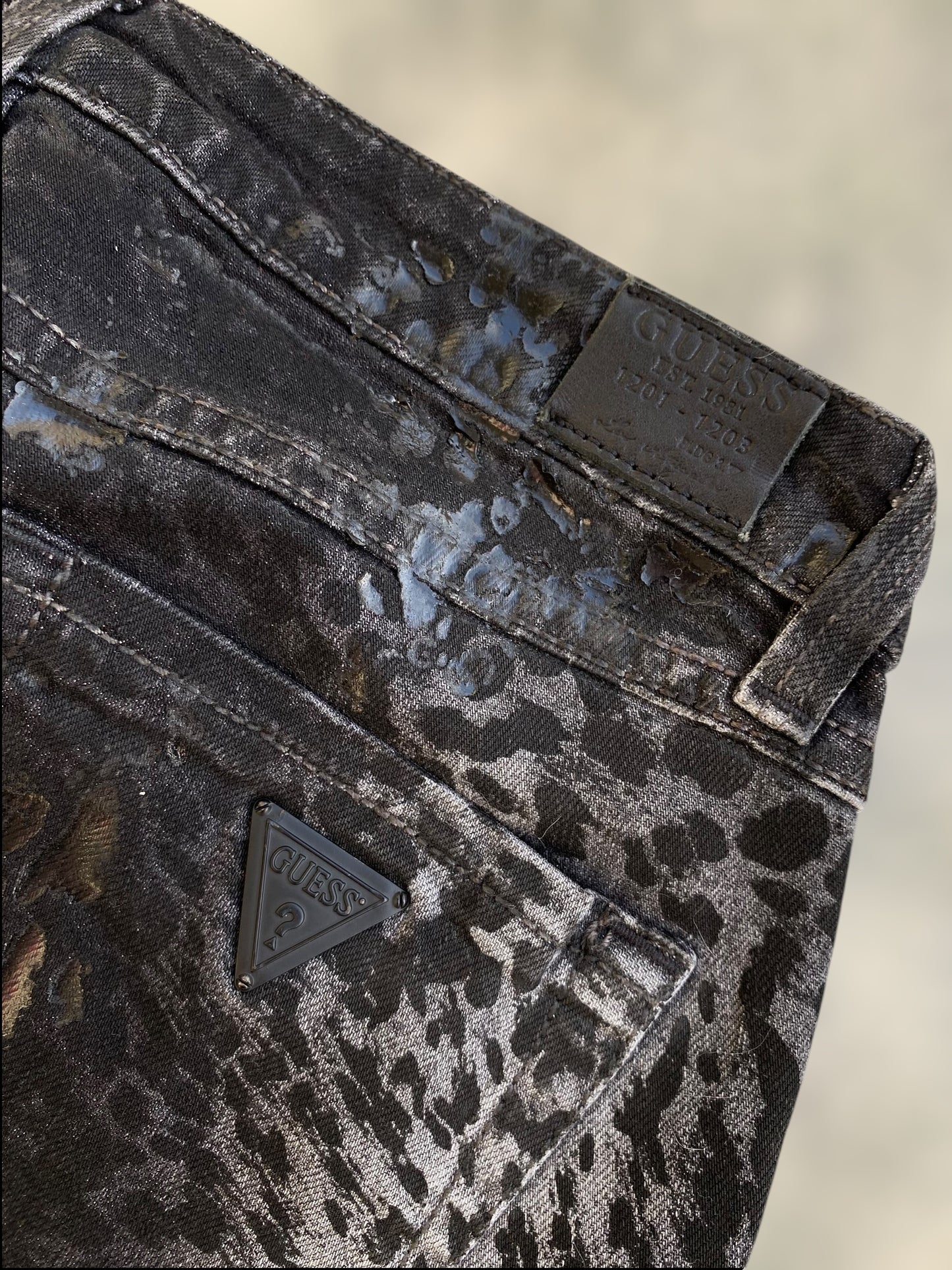 Guess animal print slim jeans