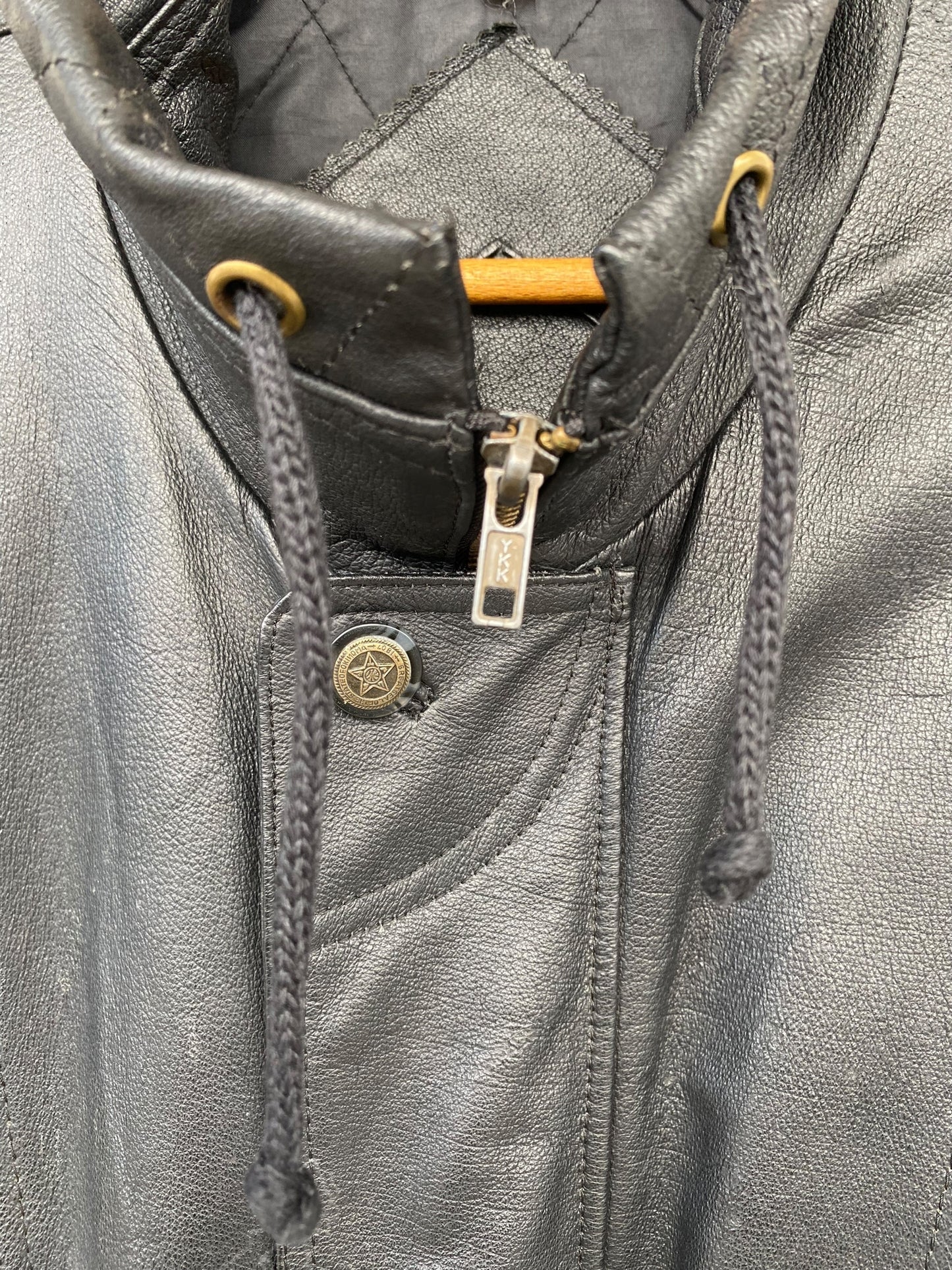 90s vintage black leather jacket