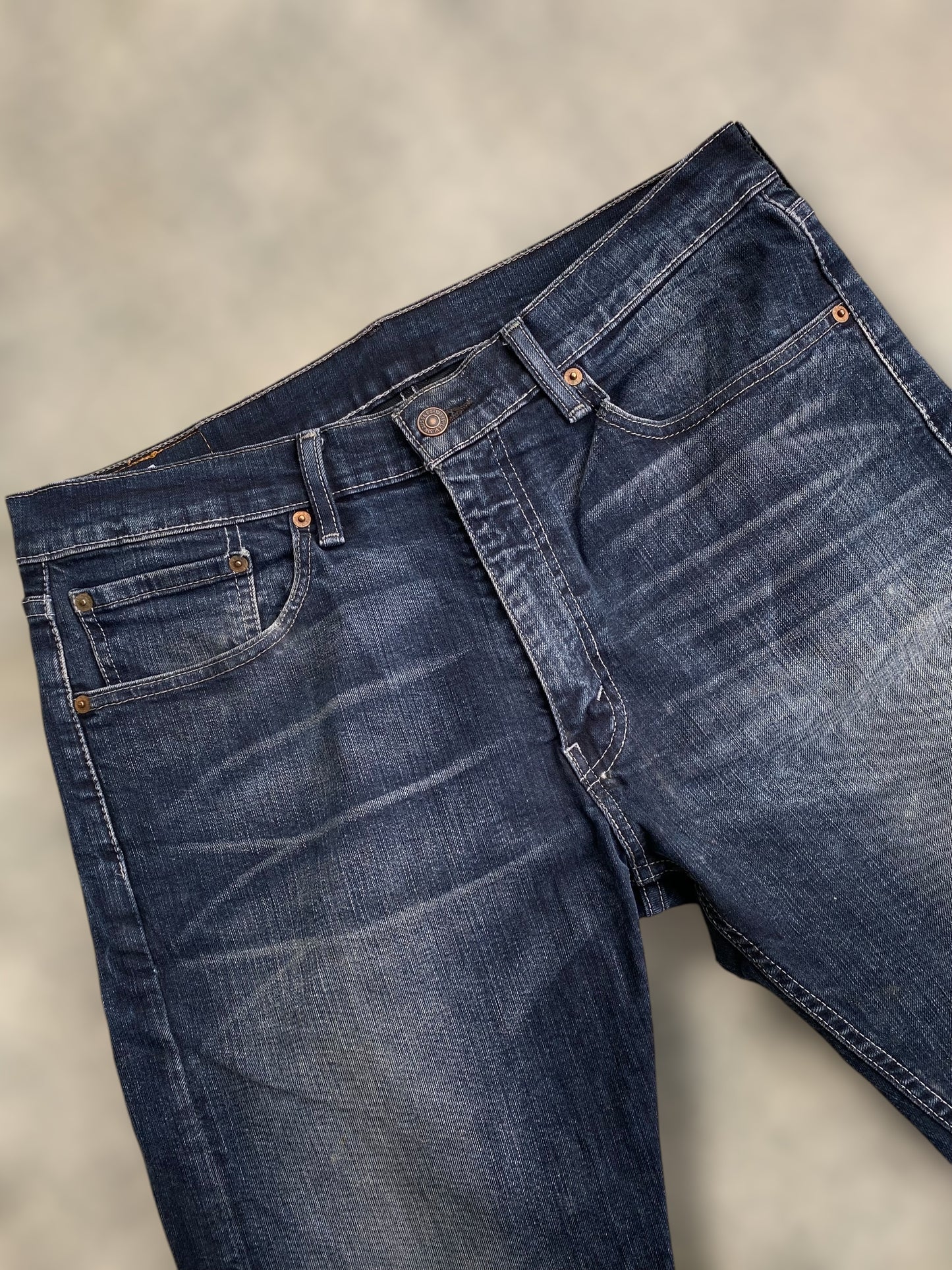 Levi’s 505 dark washed jeans