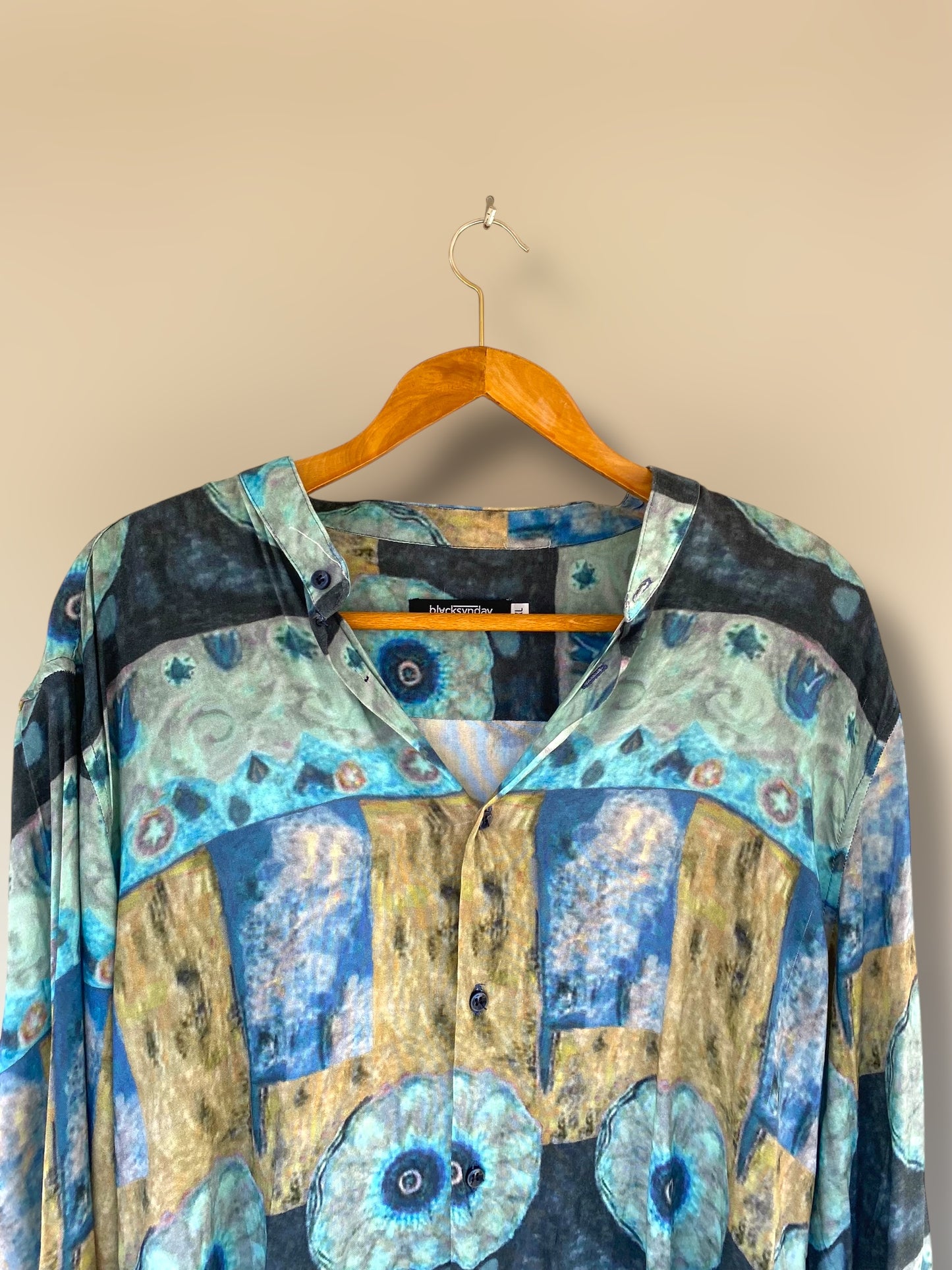 Ocean pebble vintage shirt