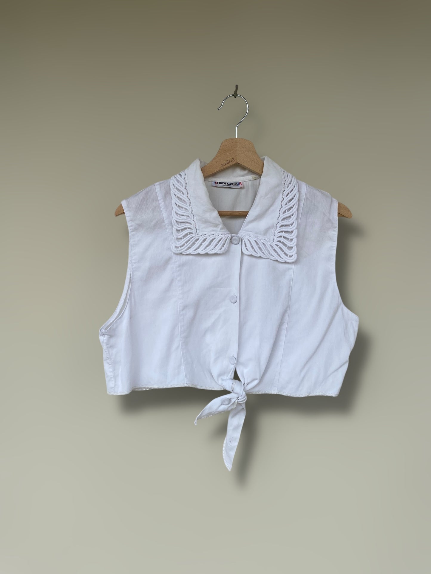 White cropped vintage shirt