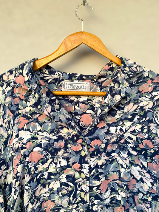 Vintage flowerish shirt