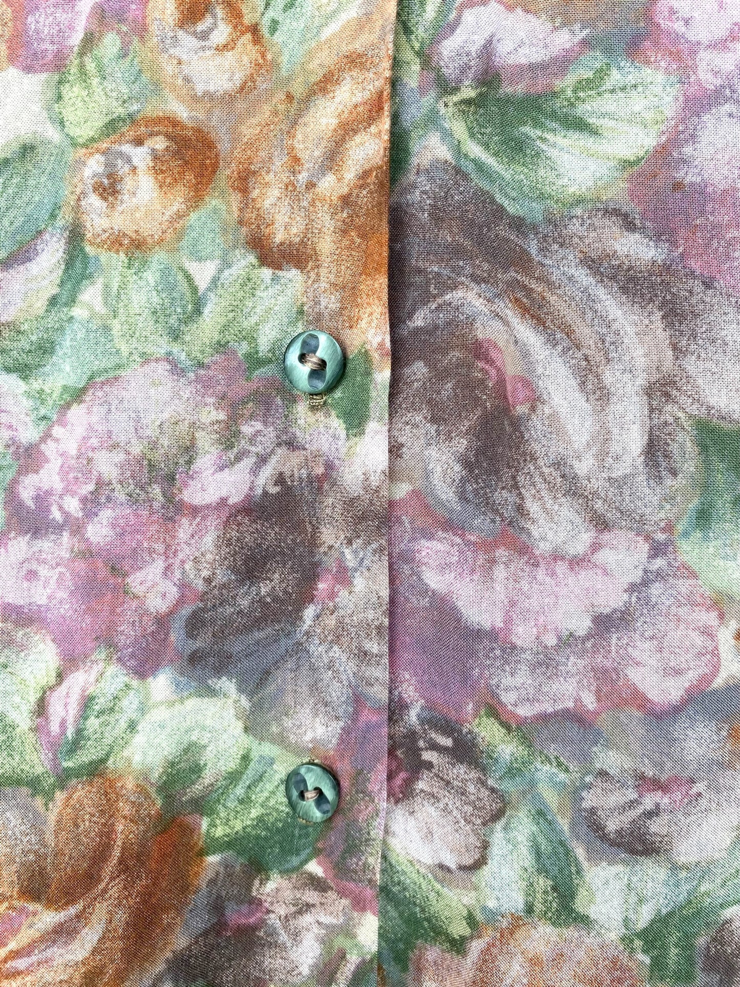 “Painted flowers” vintage shirt