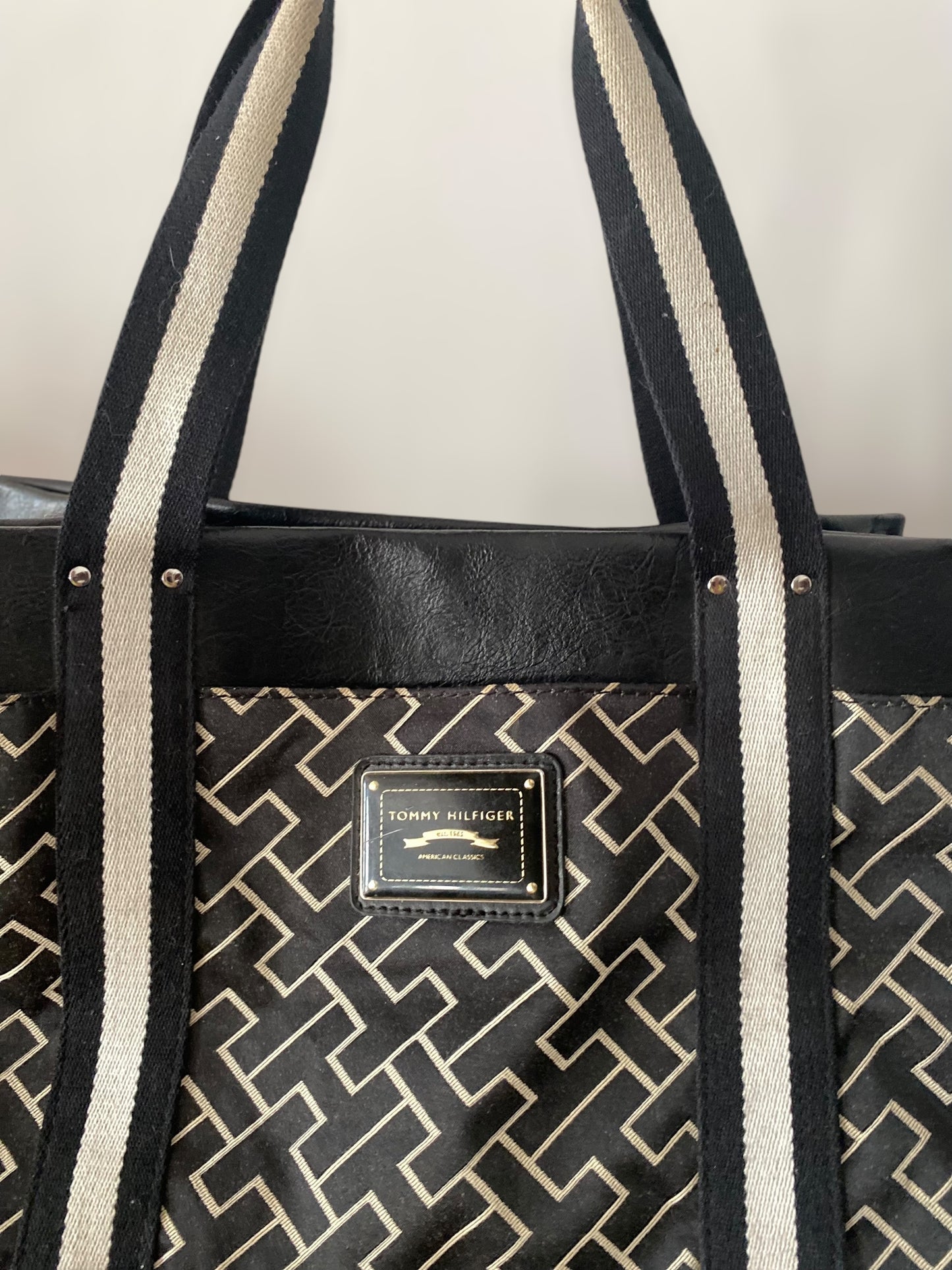 Tommy Hilfiger vintage bag