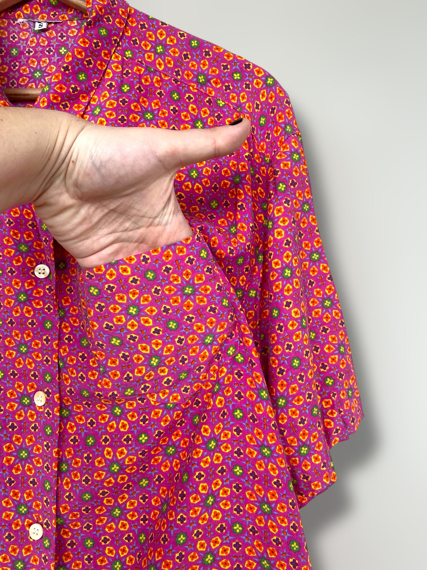 “Happy patterns” vintage shirt