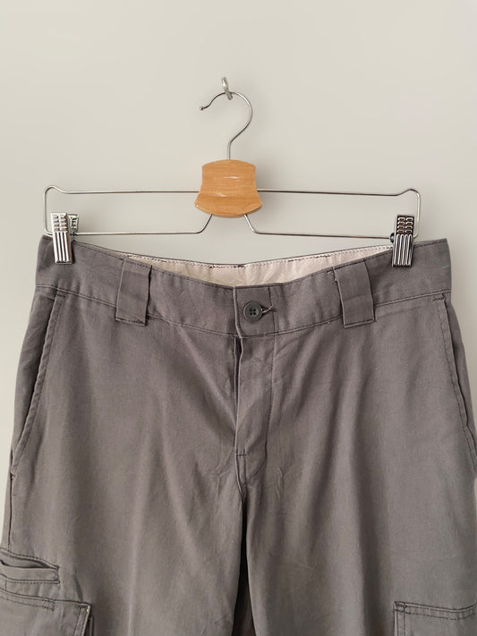 Light gray Dickies flex cargo
