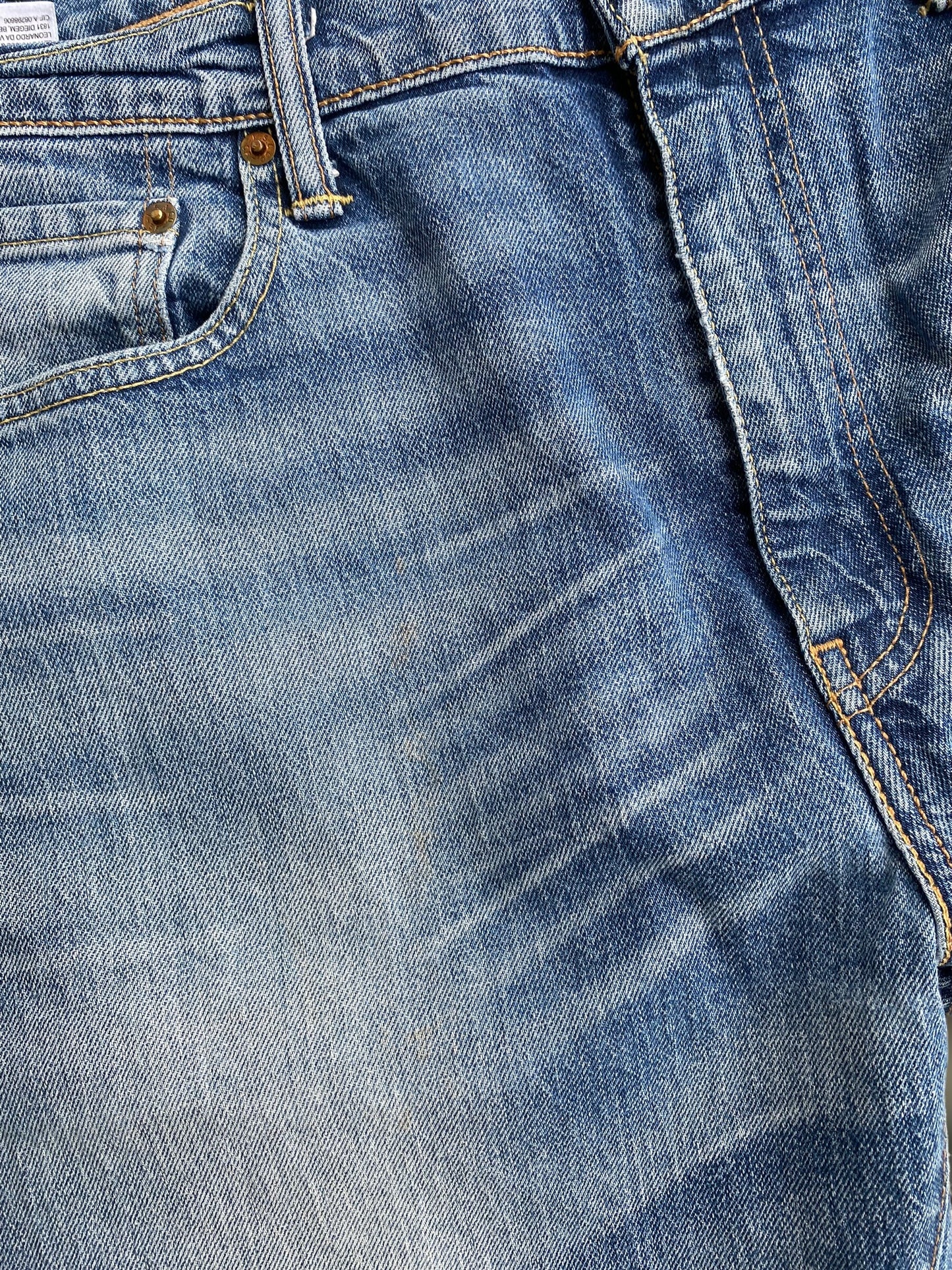 Levi’s 512 light washed jeans