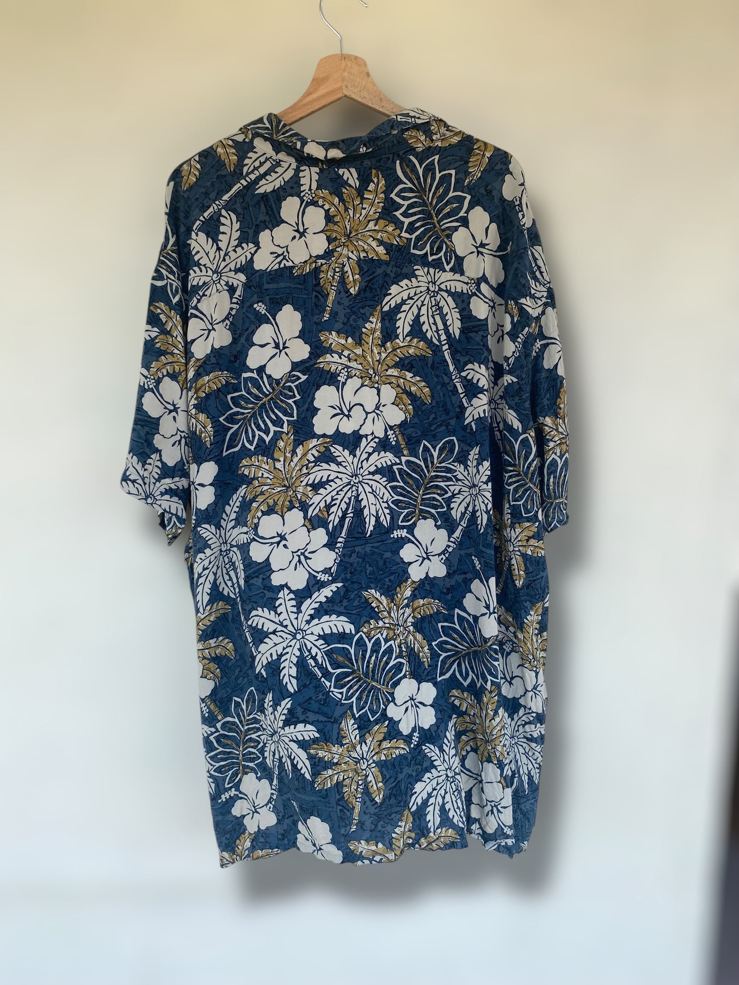 Hawaiian Nature vintage shirt