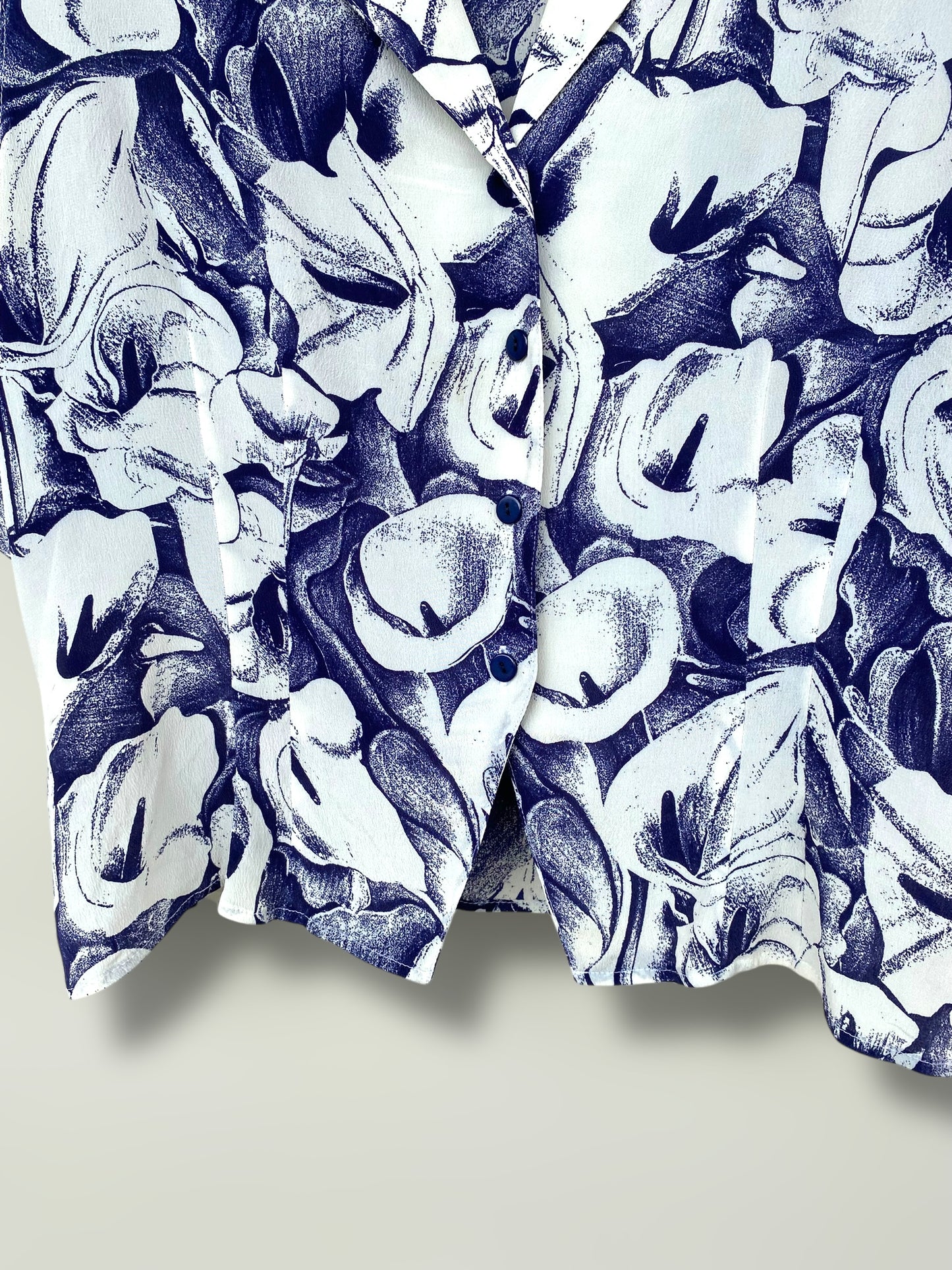 “Lily” vintage shirt