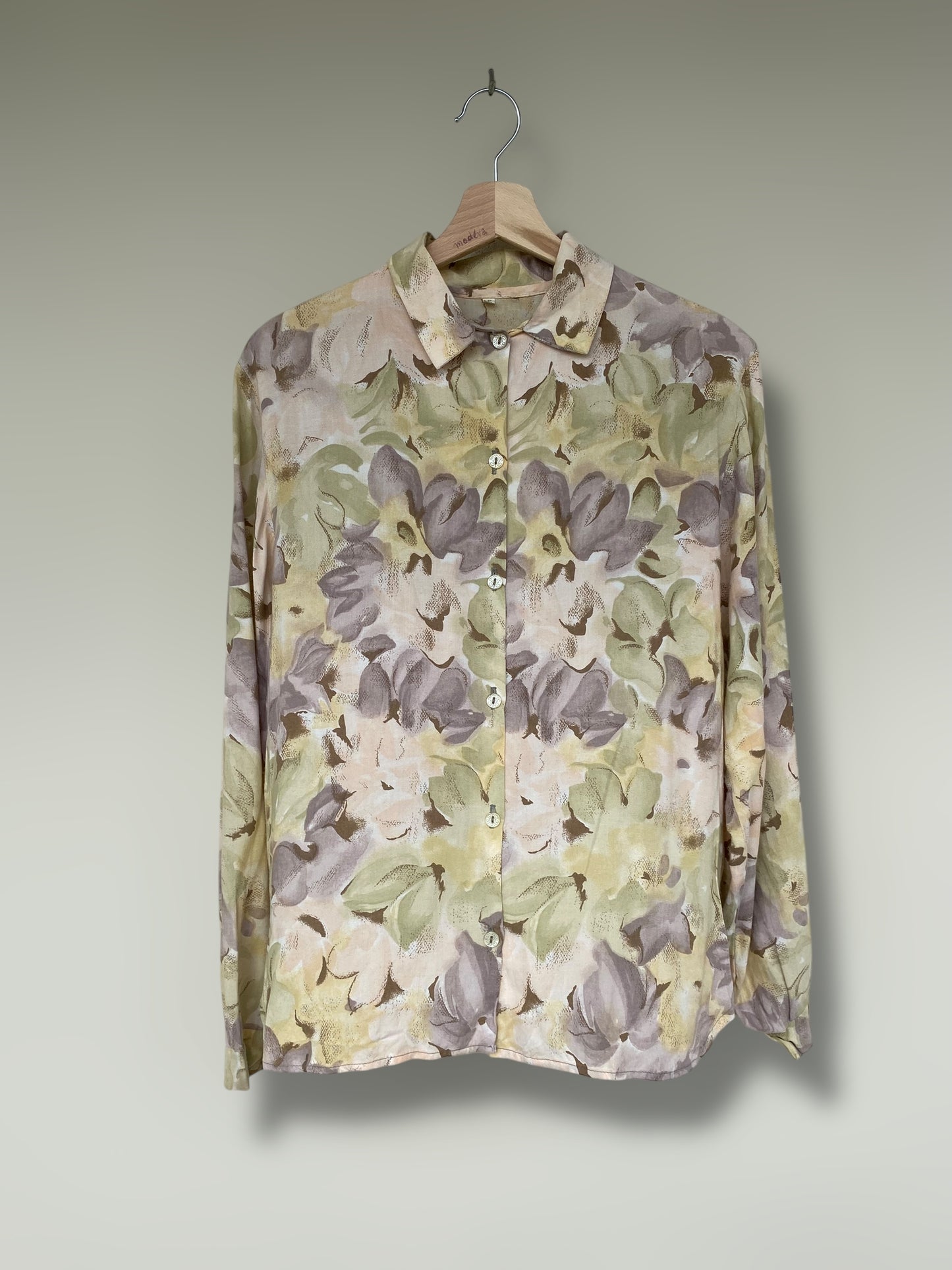 Romantic floral vintage shirt