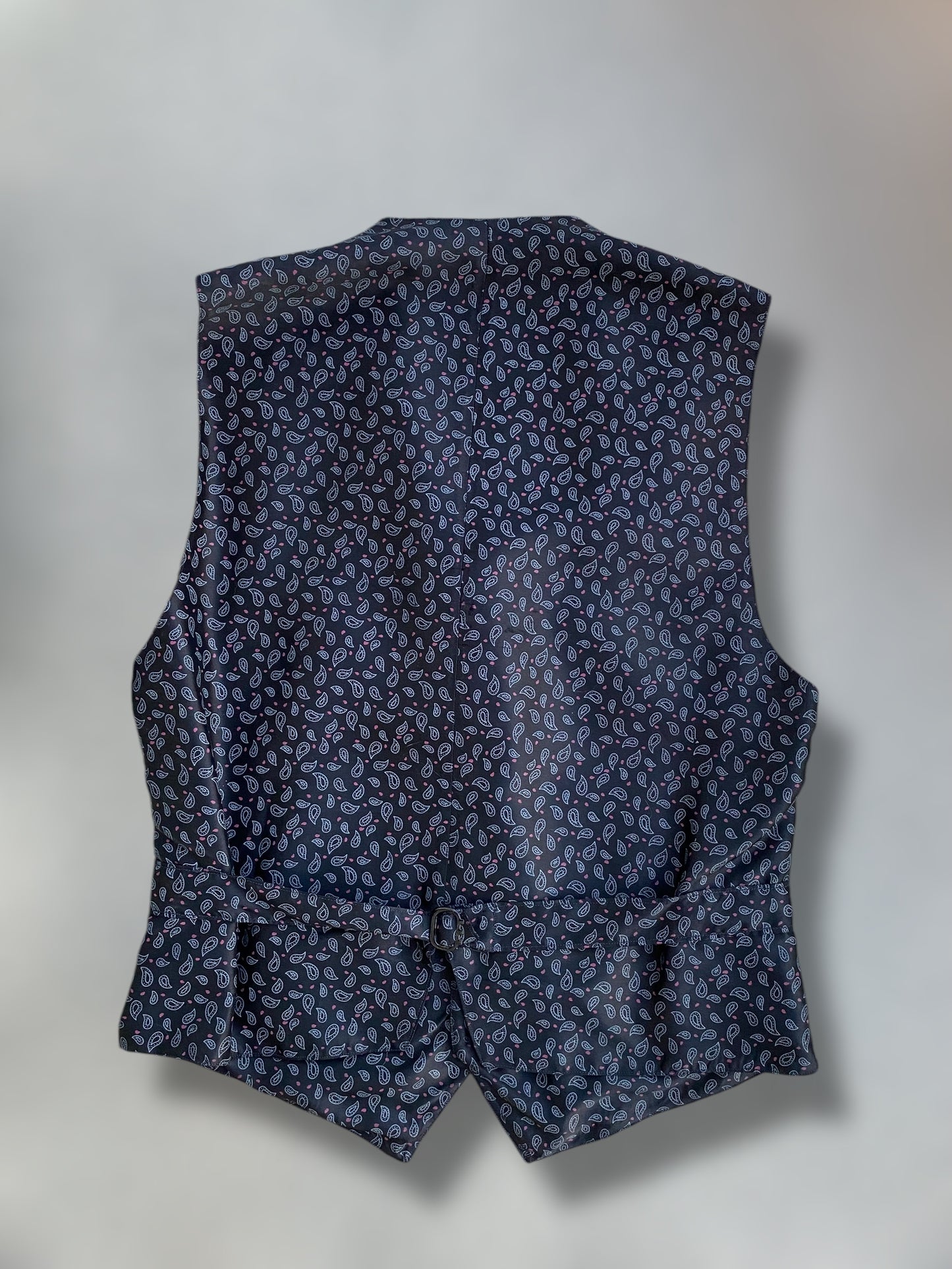 Vintage leather vest with Lahouria design