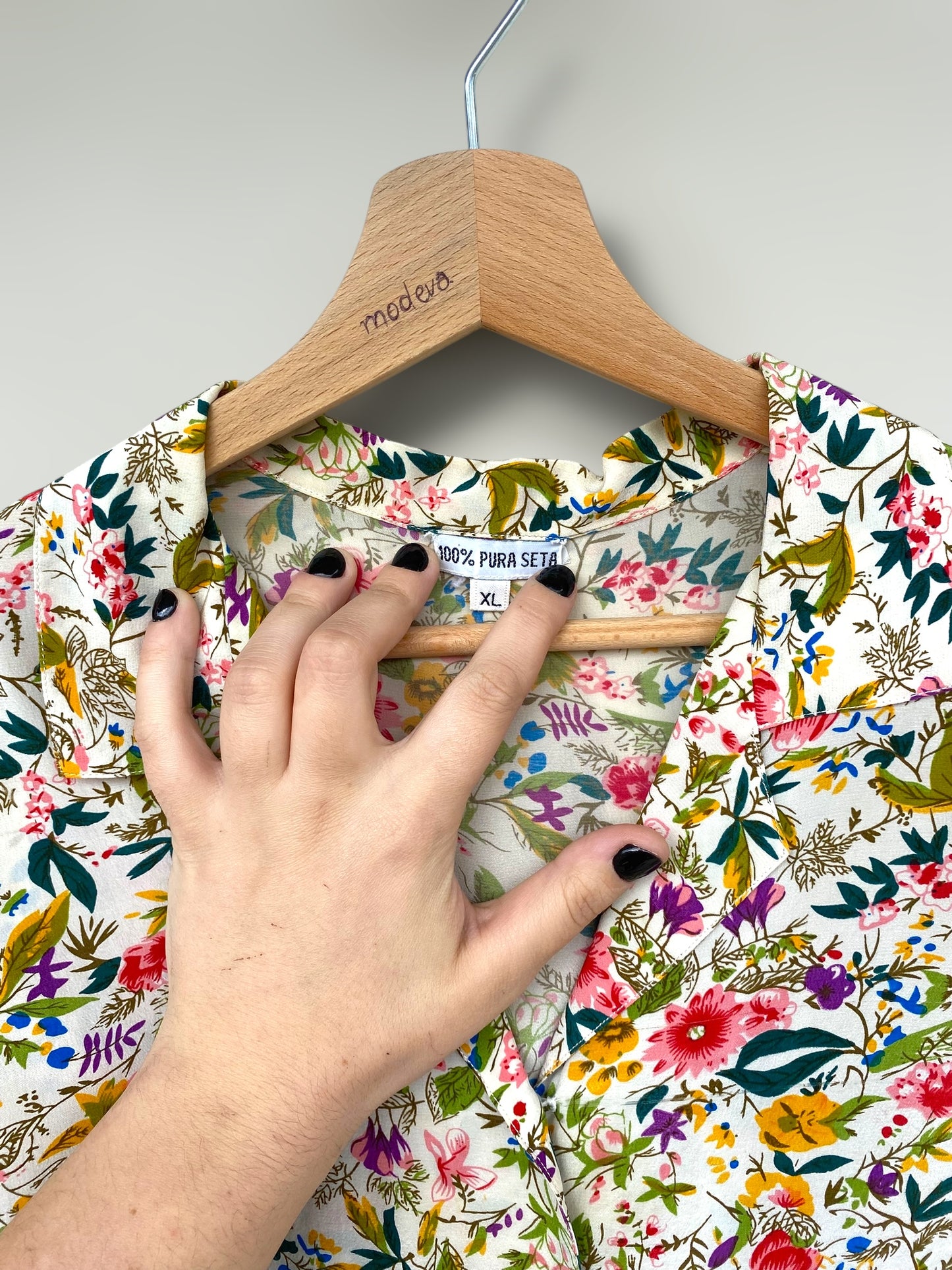 “Silk bouquet” vintage shirt 💐