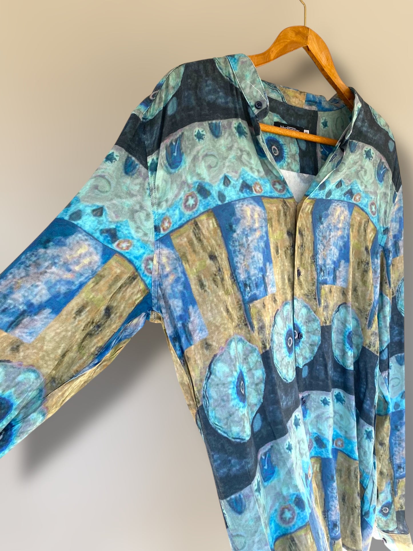 Ocean pebble vintage shirt