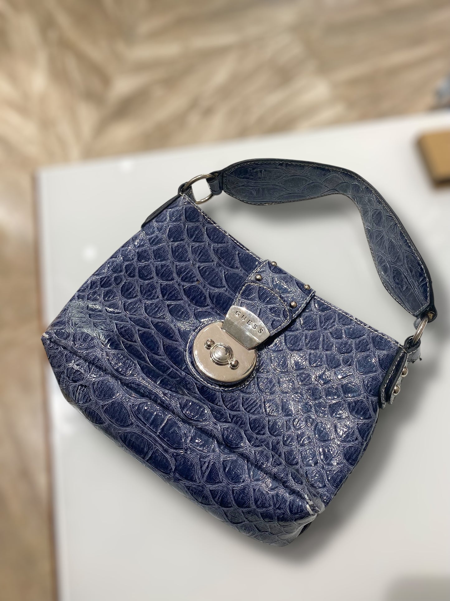 Vintage Guess handbag