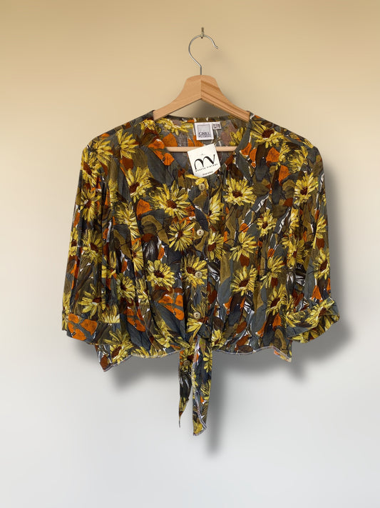 Vintage cropped shirt with sunflowers