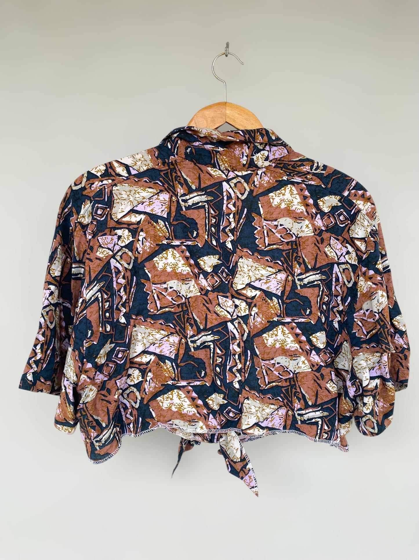 Earthy patterns vintage reworked cropped shirt