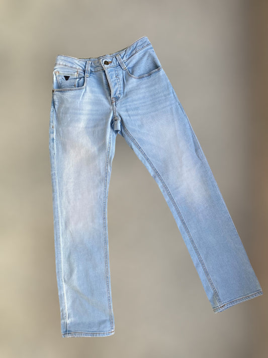 Guess ligh washed low waisted jeans