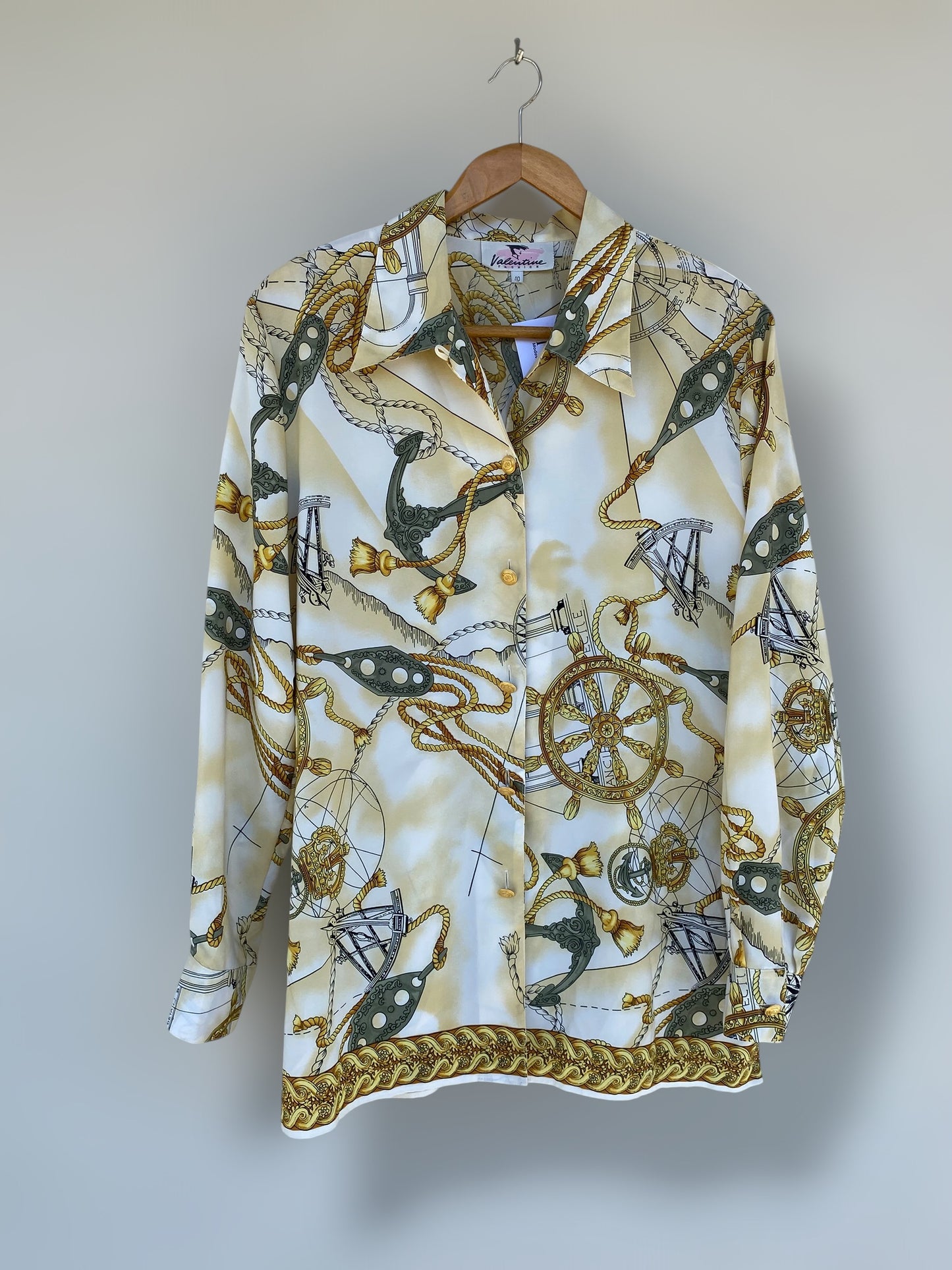 “The Sailor” vintage shirt with unique buttons