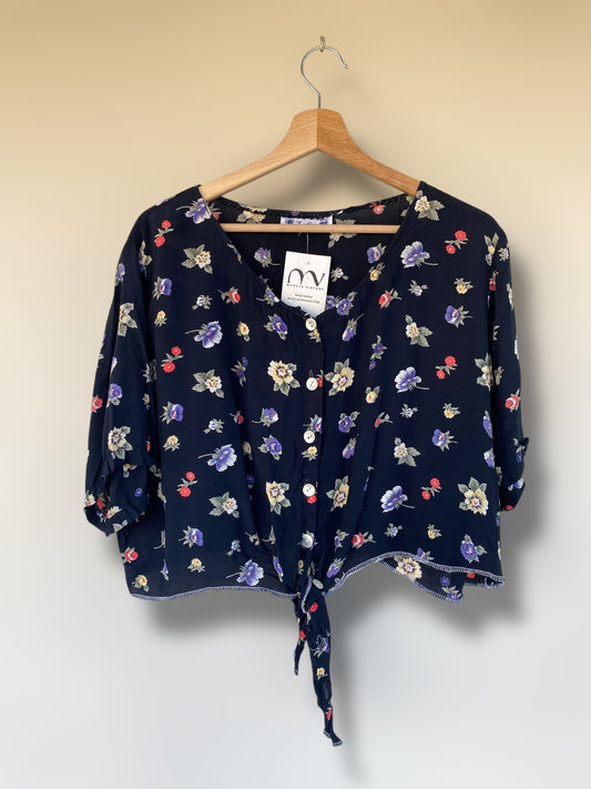 Vintage dark floral cropped shirt