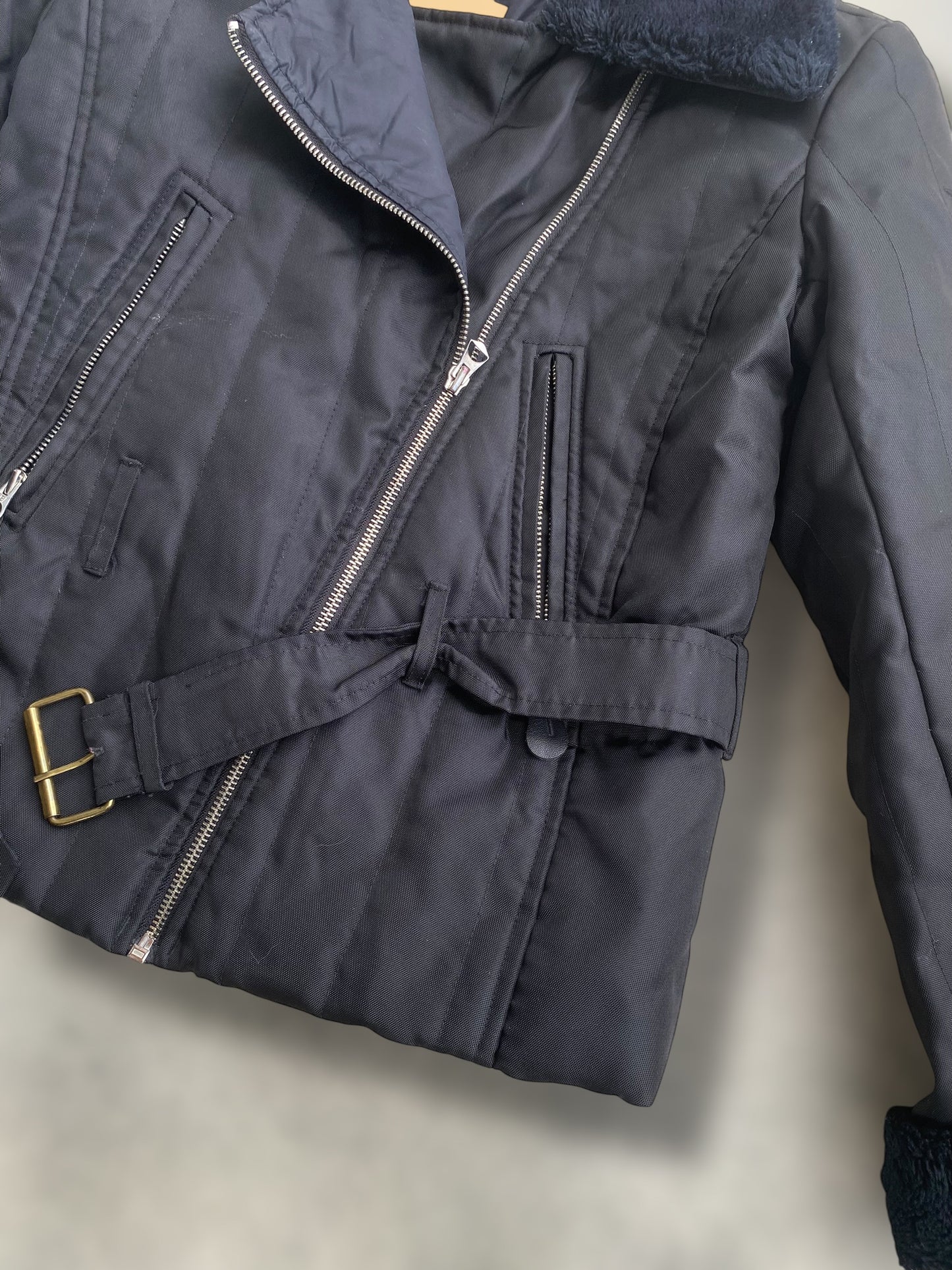 00s waterproof jacket with belt