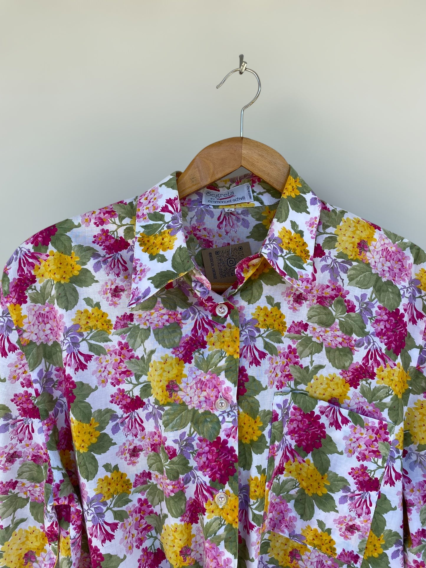 “Floral garden” cotton cropped shirt