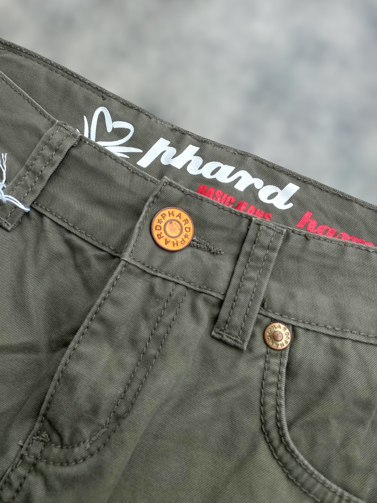Phard 00s olive  low waisted mini skirt