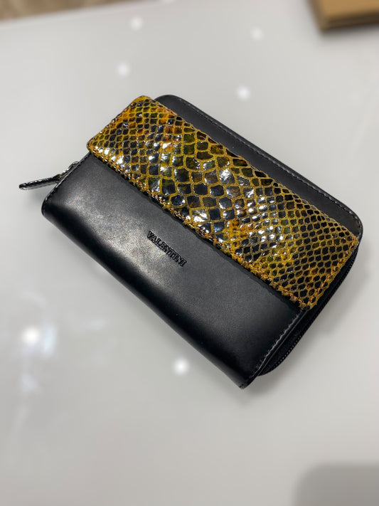 Vintage leather wallet with animal print design