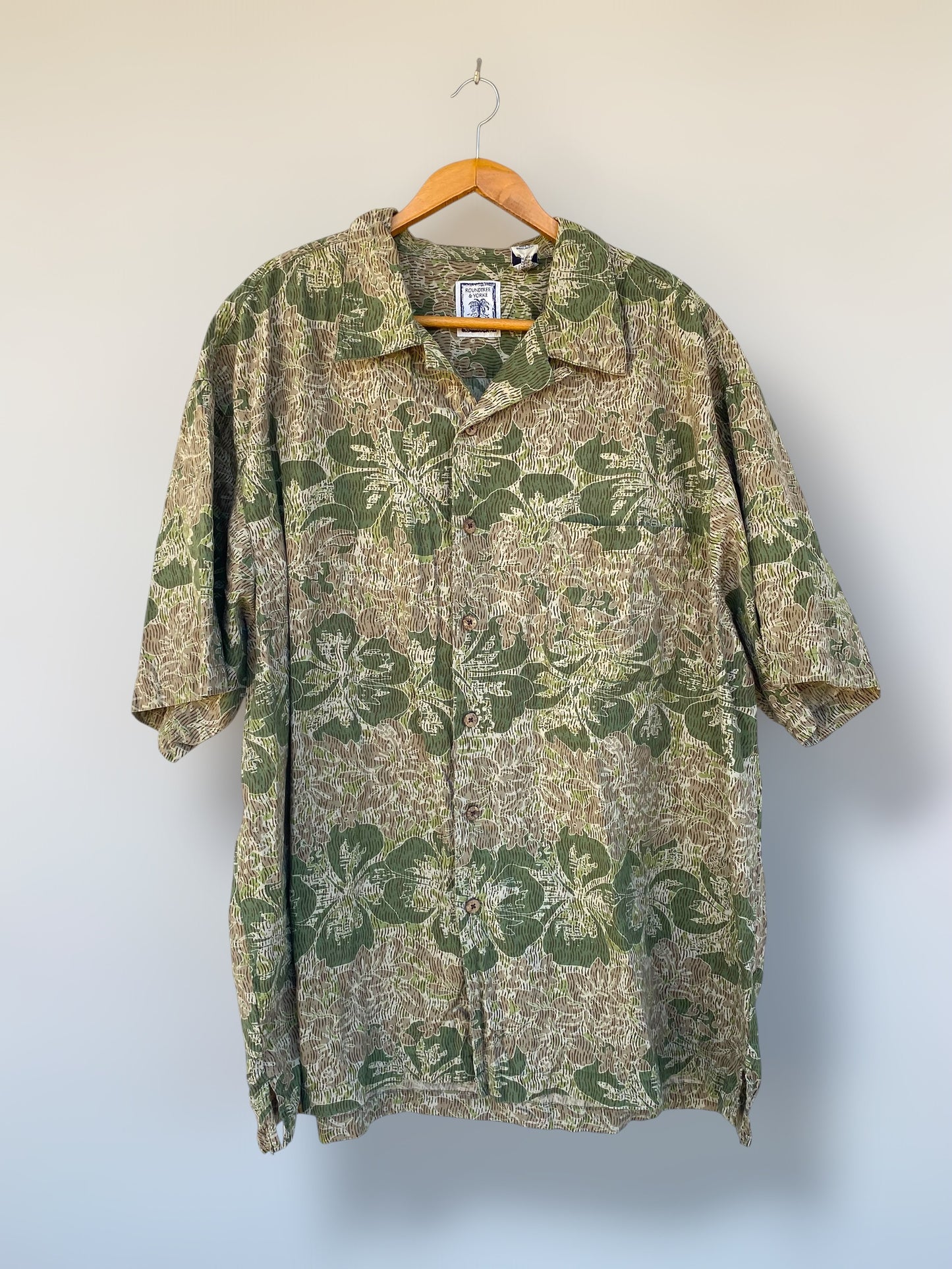 “Tropical nature” Hawaiian vintage shirt