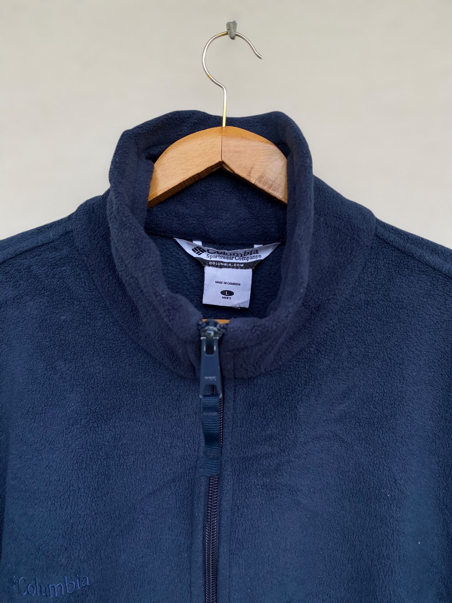 Dark blue Columbia fleece (L)