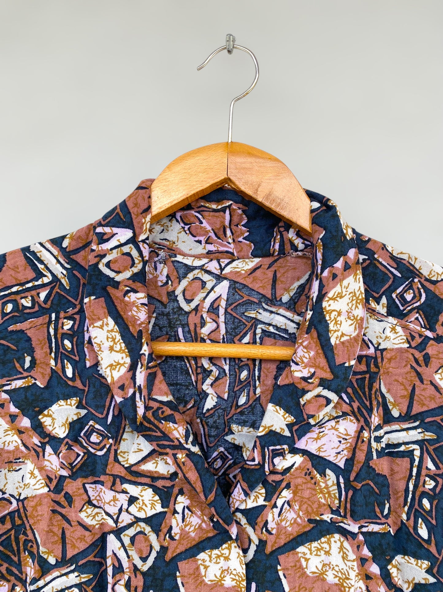 Earthy patterns vintage reworked cropped shirt