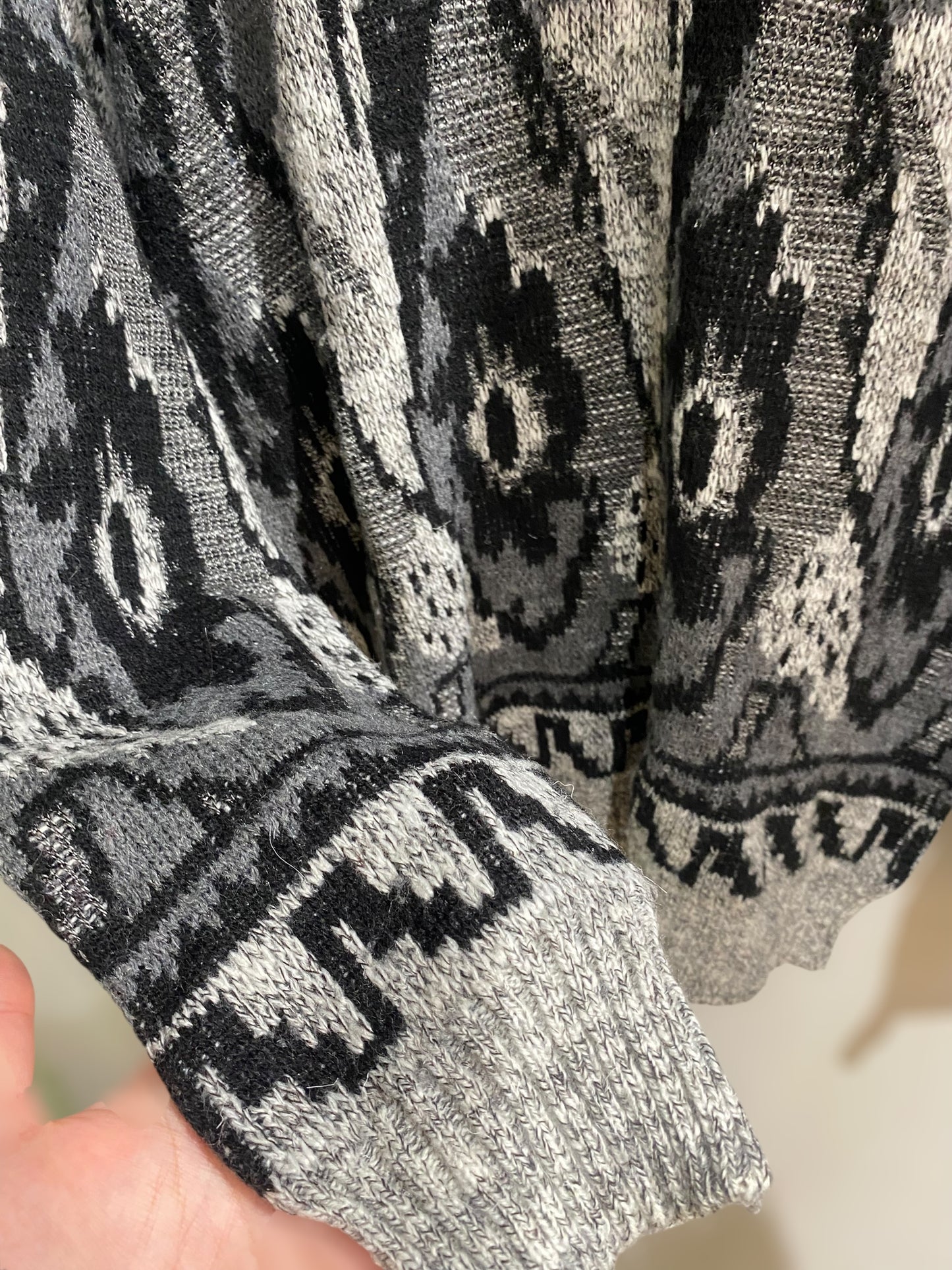 Mixed grays patterns vintage sweater