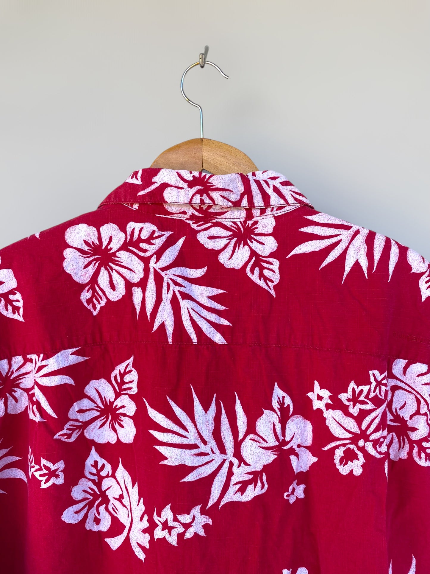 Quicksilver Waterman collection Hawaiian shirt