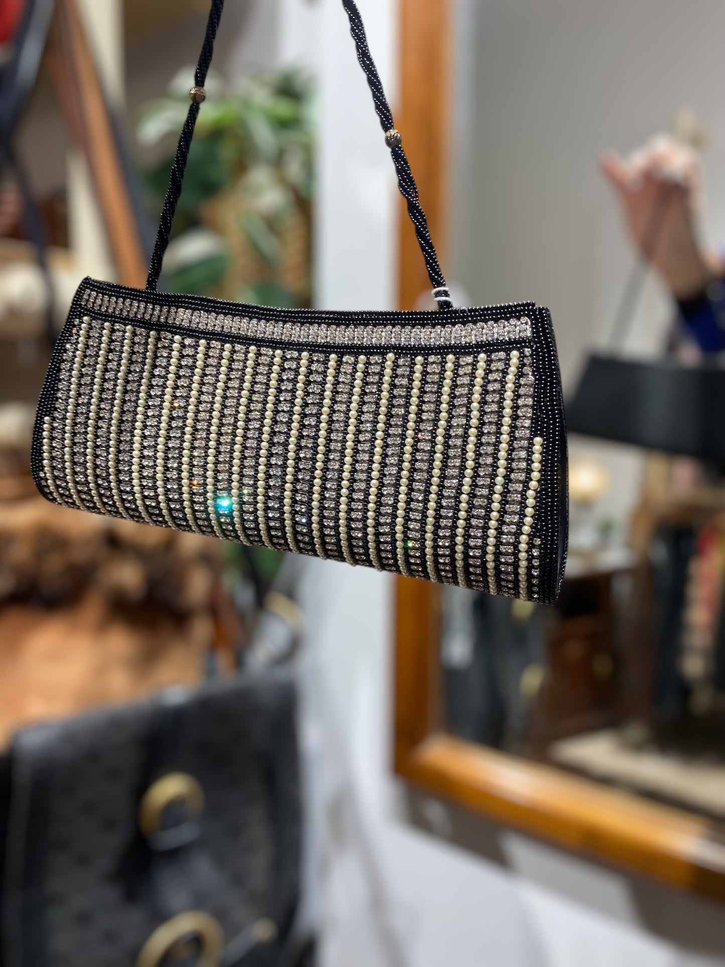 Sparkling vintage clutch
