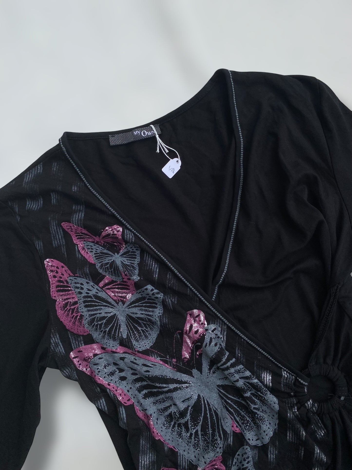 Asymmetric 00s butterfly top