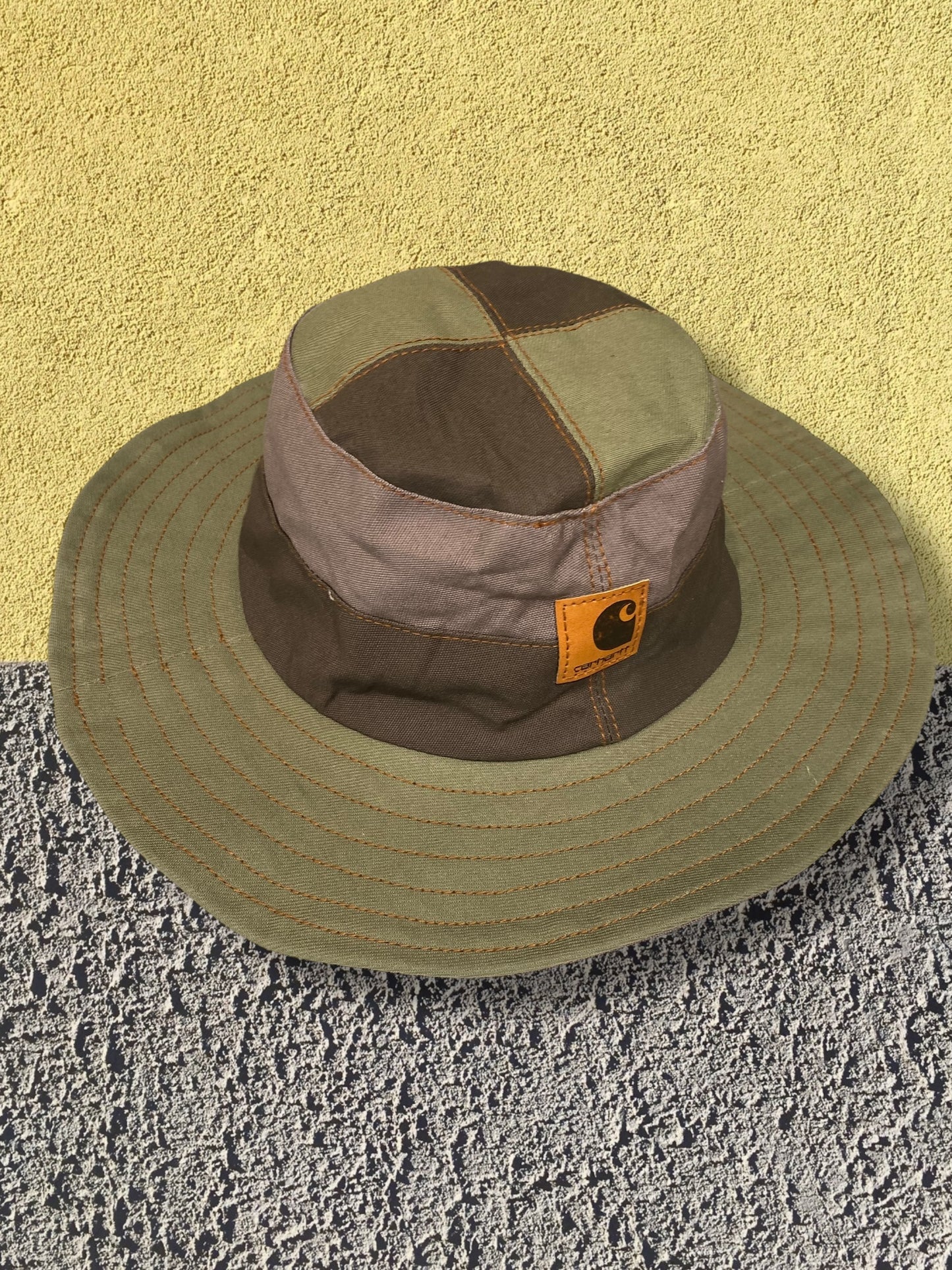 Carhartt reworked bucket hat