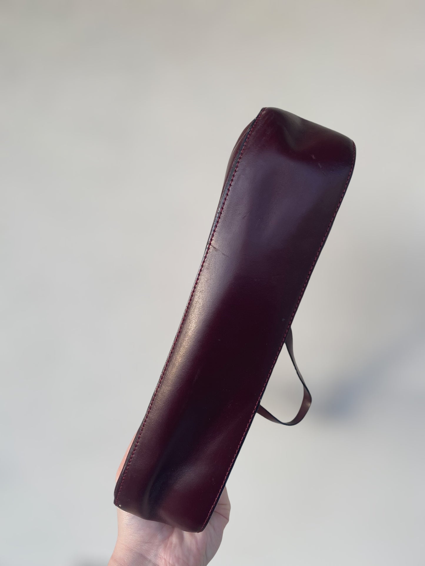 Cold burgundy GUCCI shoulder bag