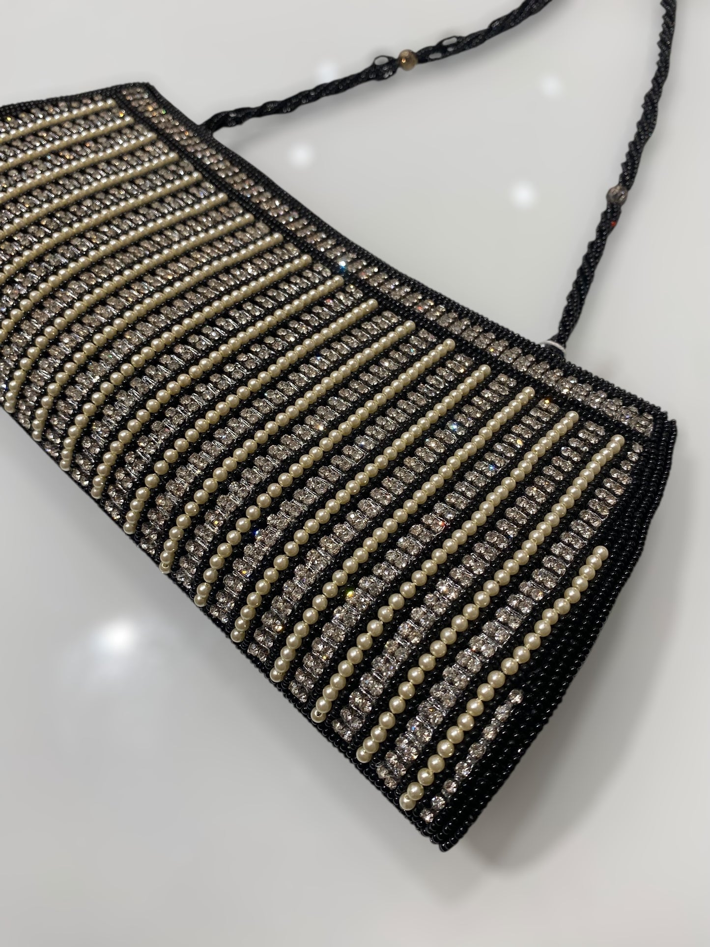 Sparkling vintage clutch